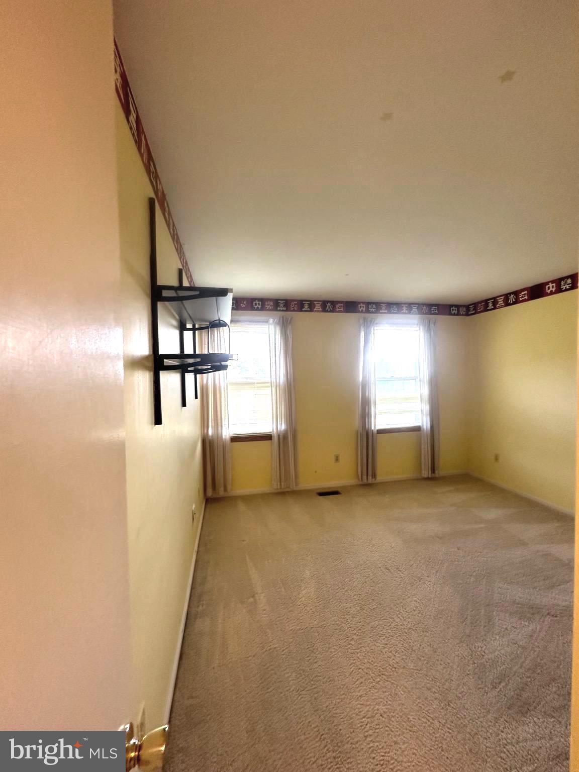 FLICKERWOOD - Residential