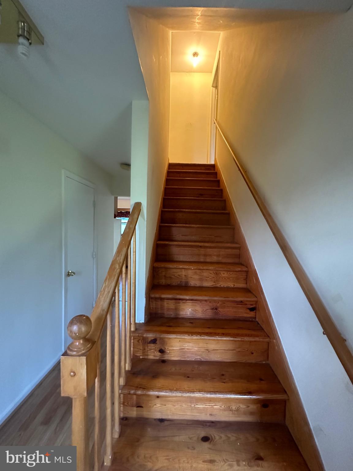 FLICKERWOOD - Residential