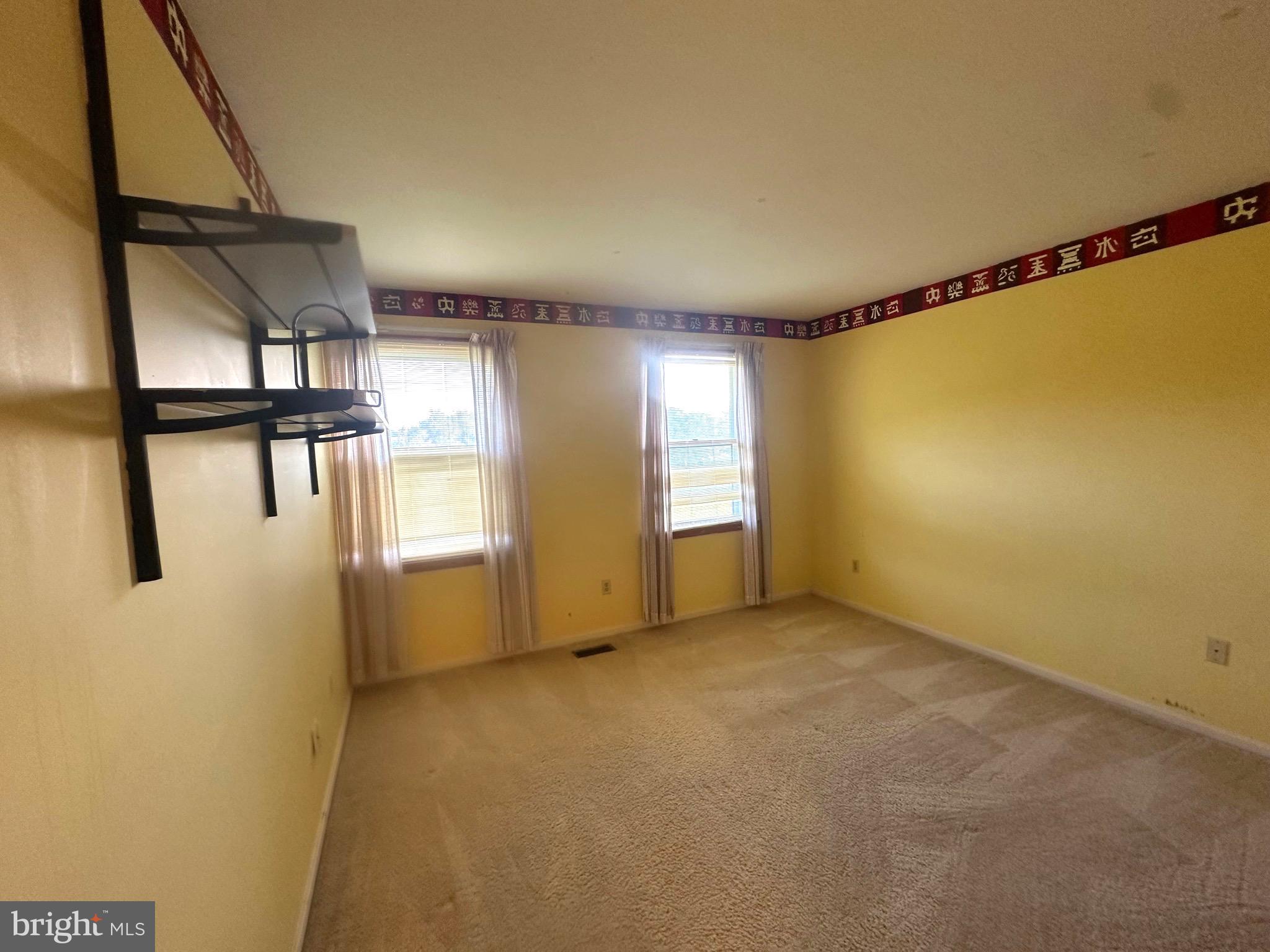 FLICKERWOOD - Residential