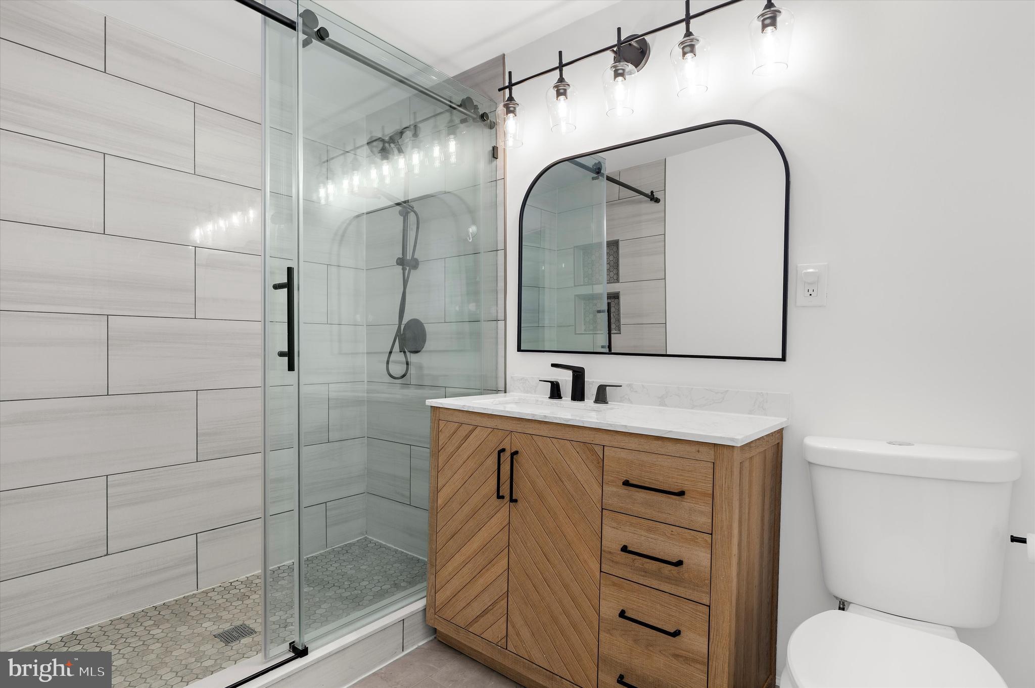 CEDAR TREE - Residential