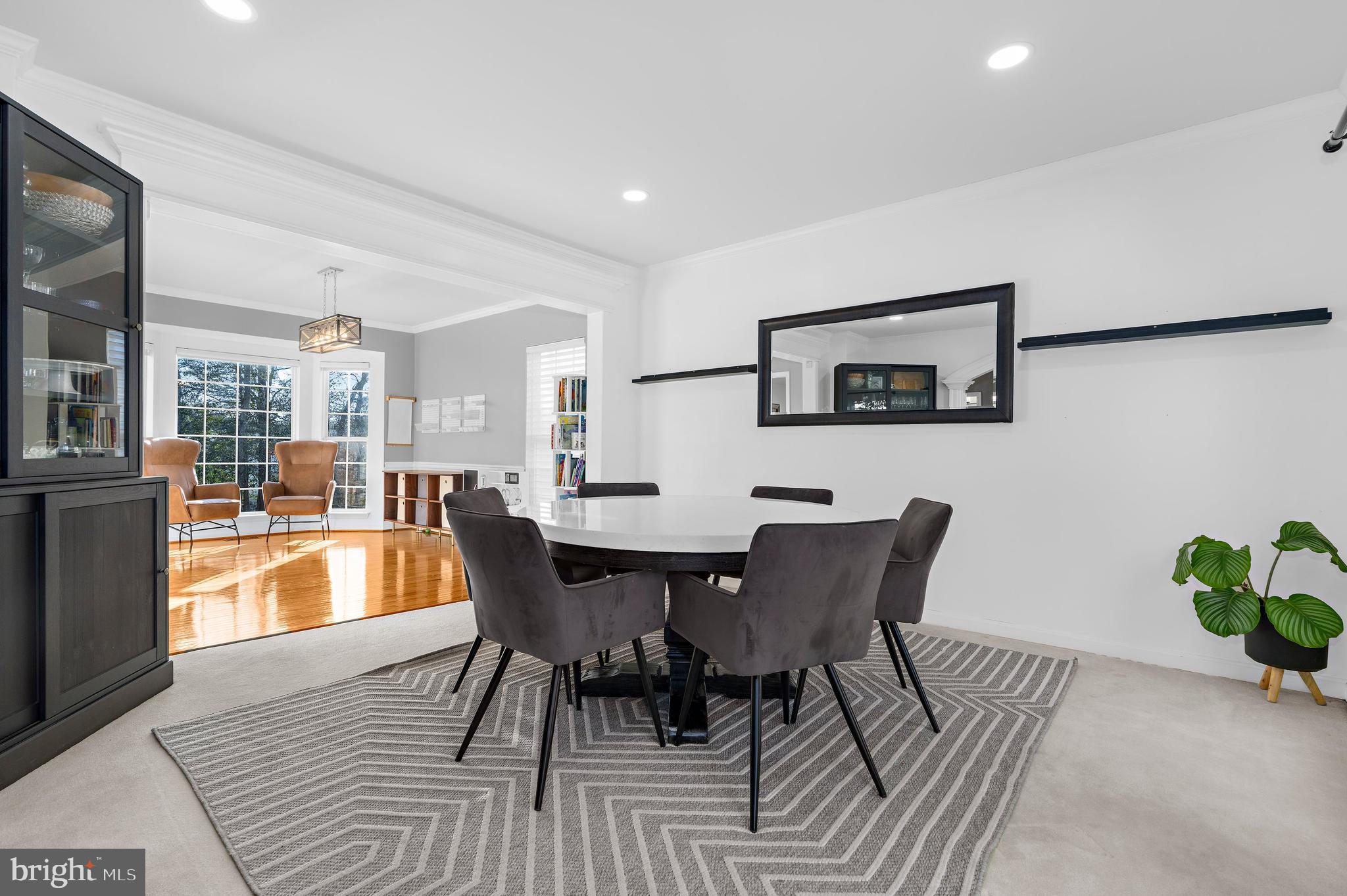 CEDAR TREE - Residential