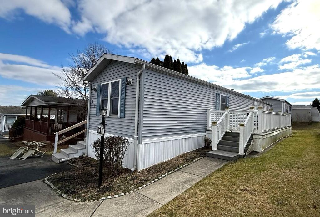 Photo of 121 Pheasant Ridge Circle, LANCASTER, PA 17603 (MLS # PALA2081854)