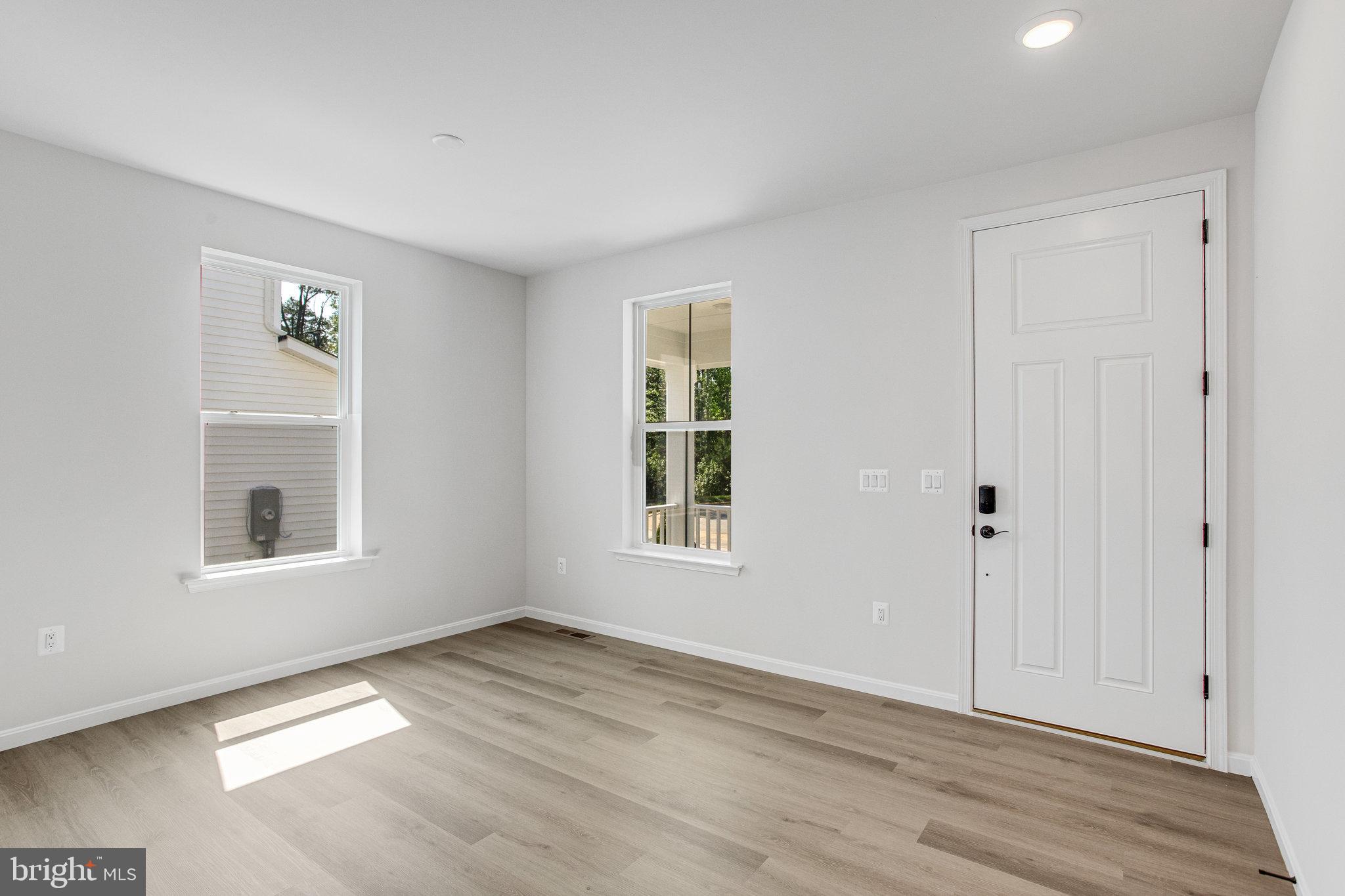 7123 BRAXTON COURT