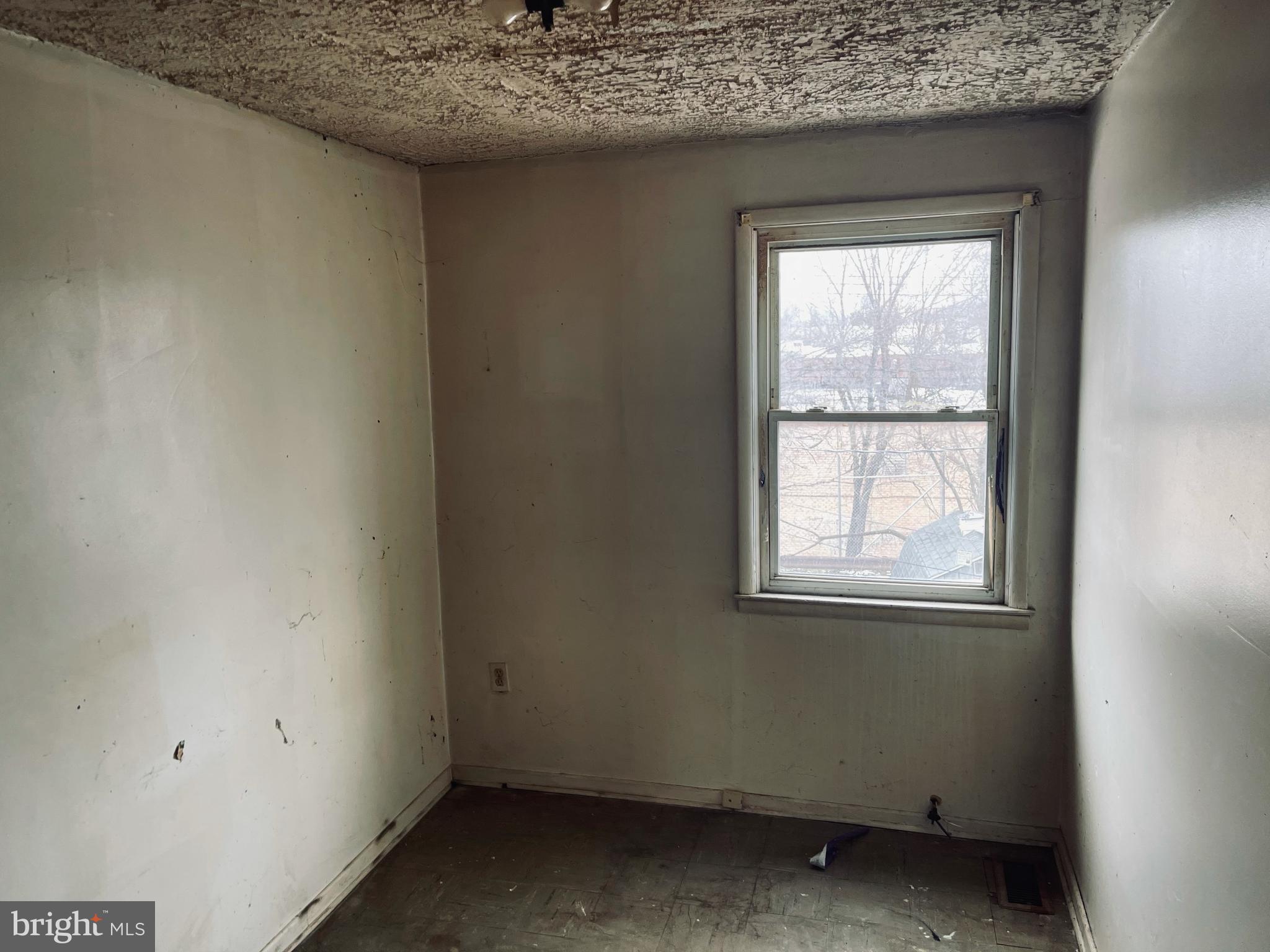 LAKELAND - Residential