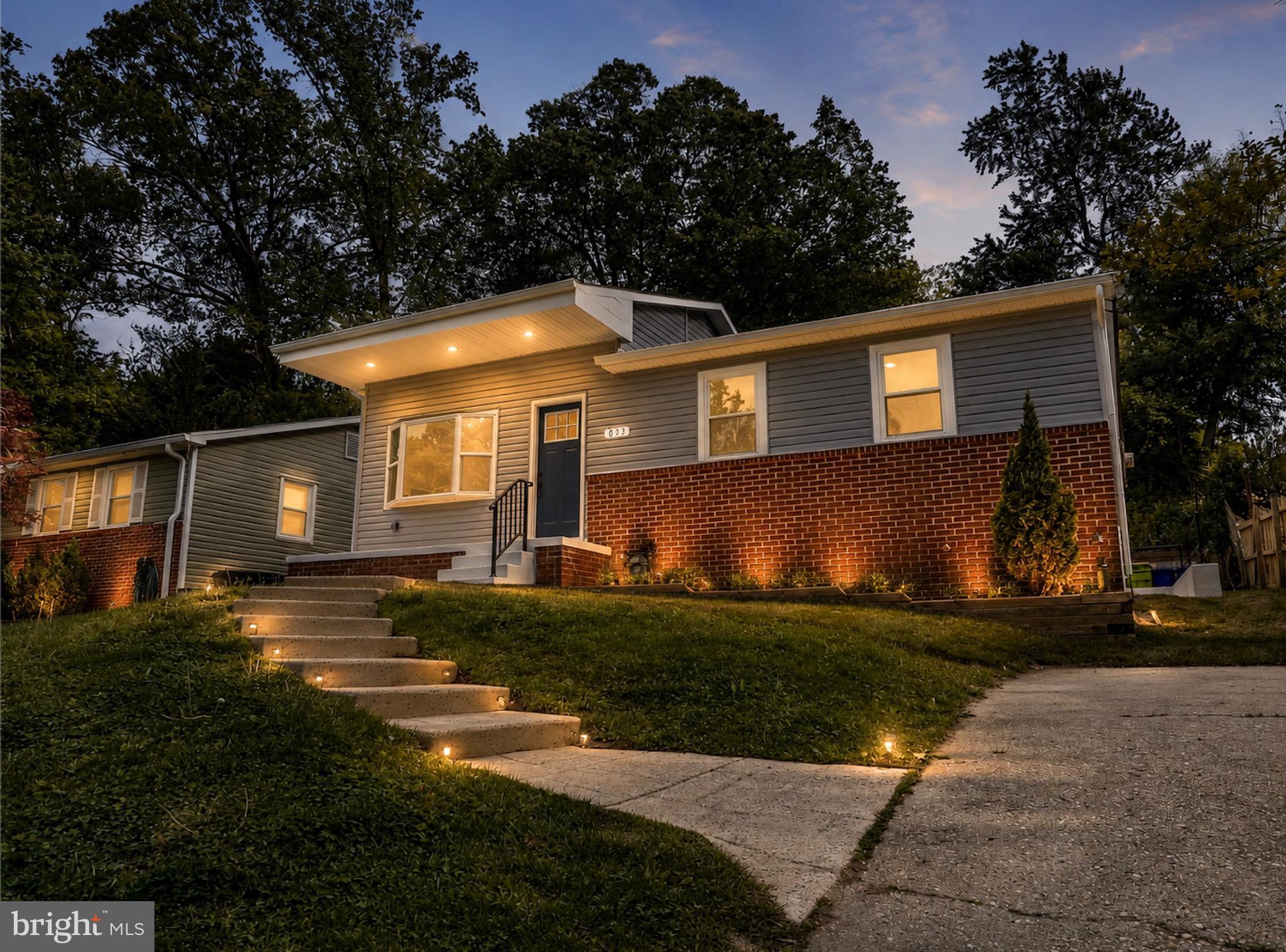 HOLLYWOOD PARK - Residential