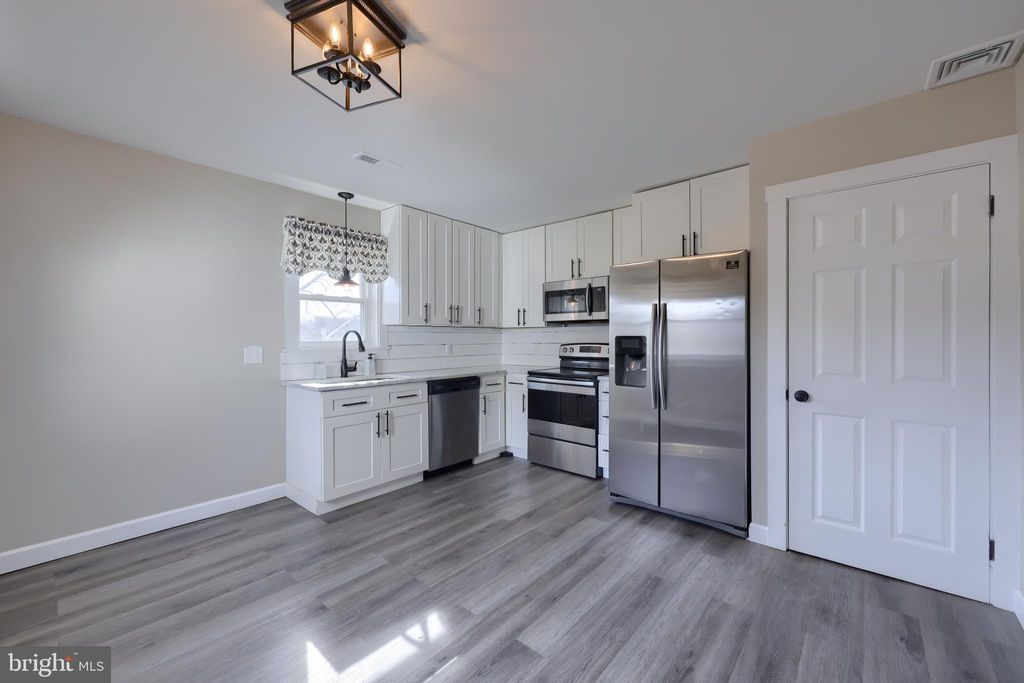 Photo of 3 W Fairview Avenue, MARIETTA, PA 17547 (MLS # PALA2064912)