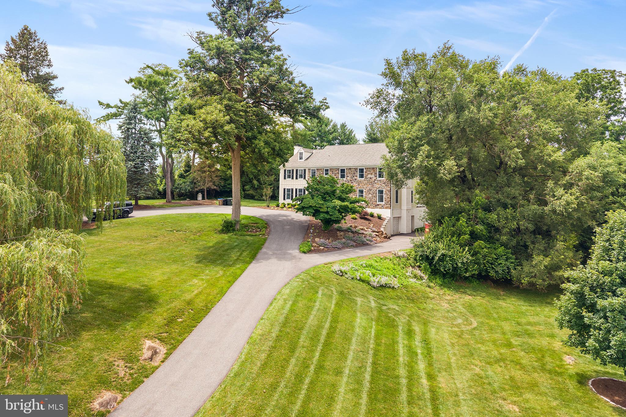 112 HUNT VALLEY CIRCLE
