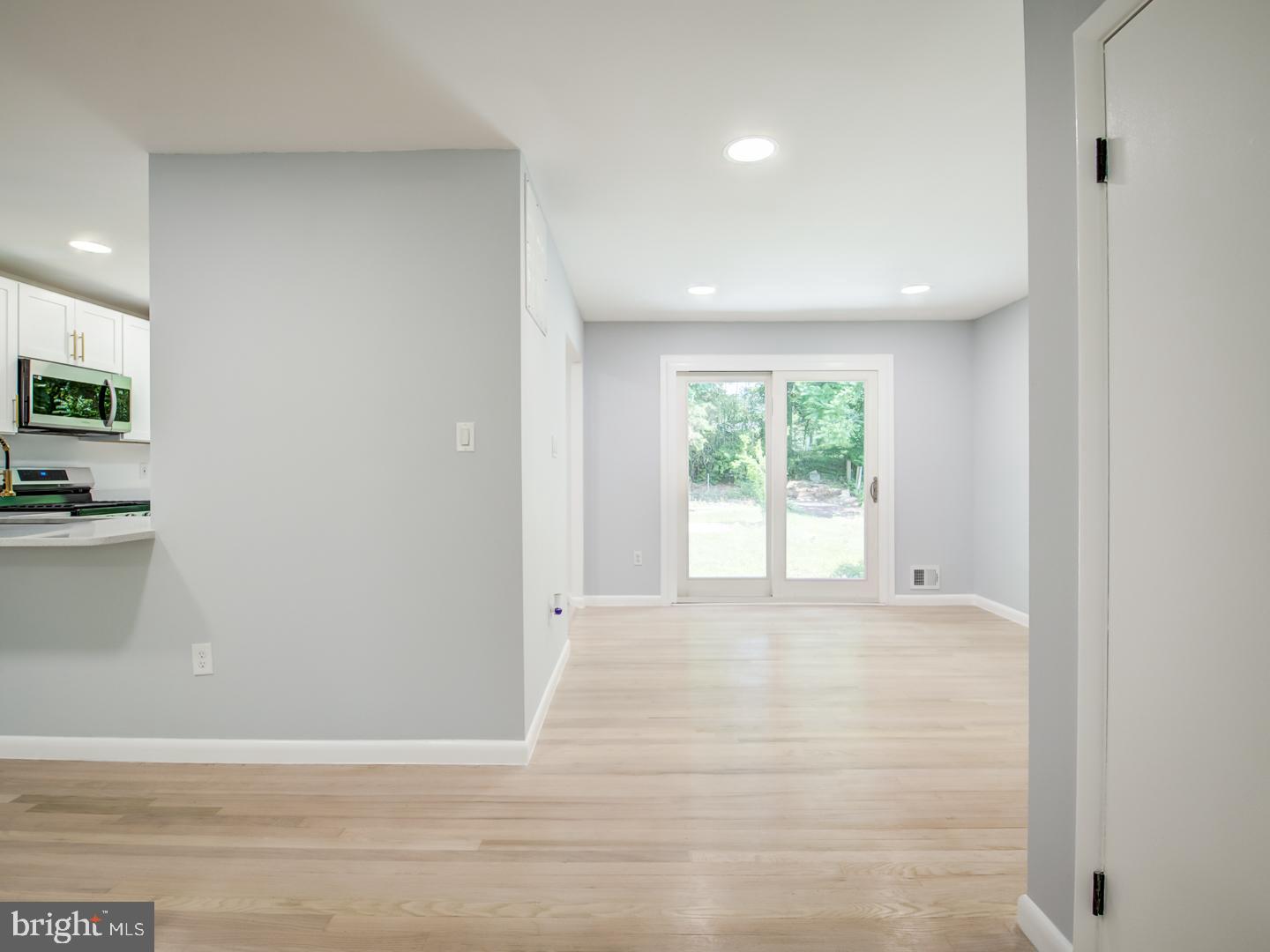 WHITFIELD GARDENS - Residential