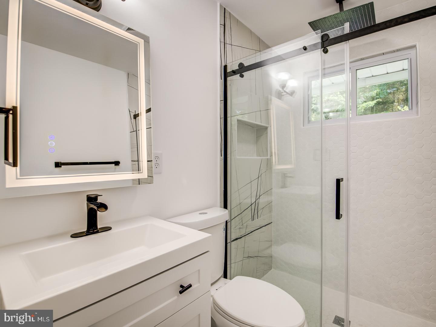 WHITFIELD GARDENS - Residential