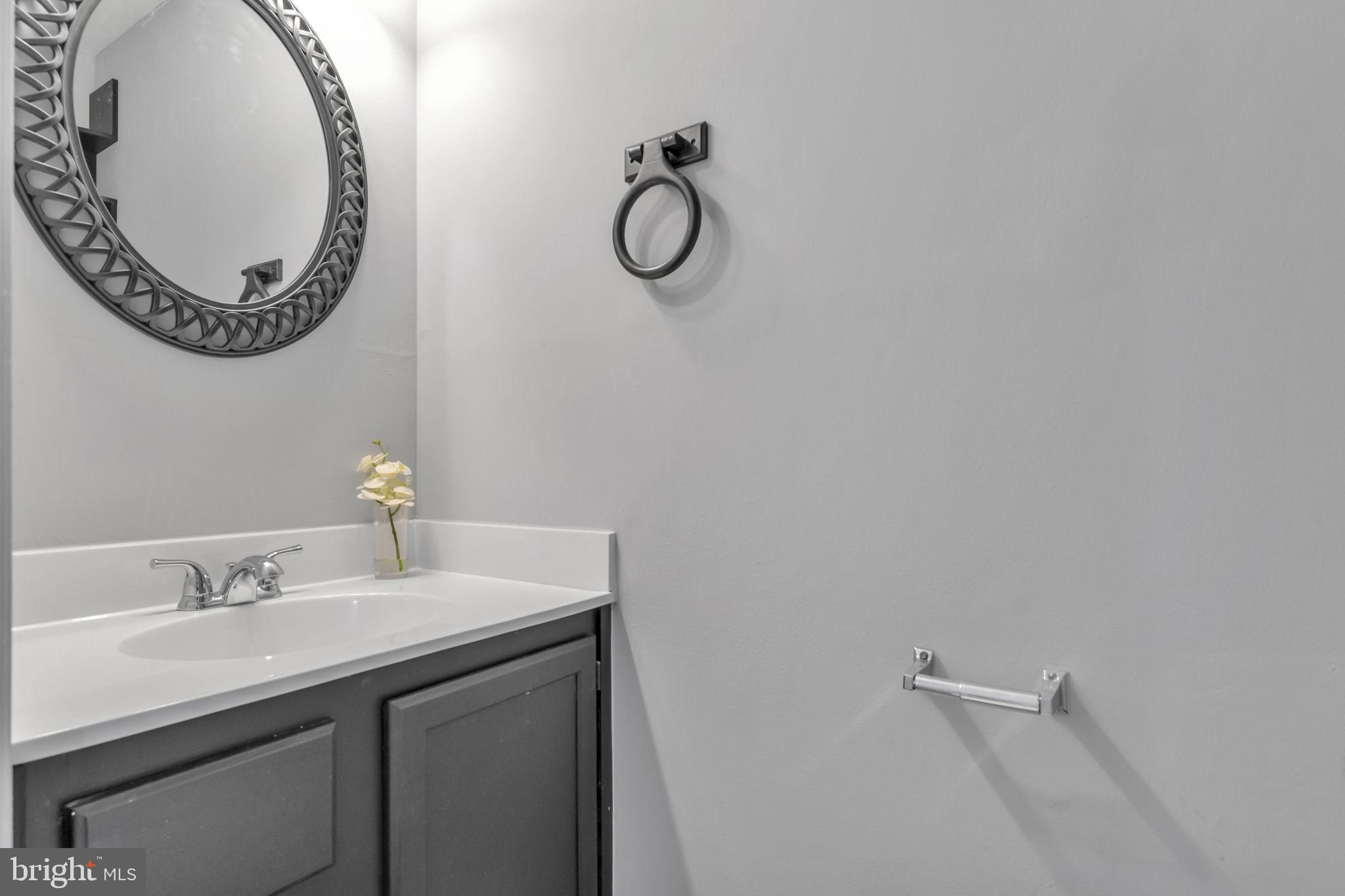 CLOVERLEAF TOWNHOUSES - Residential