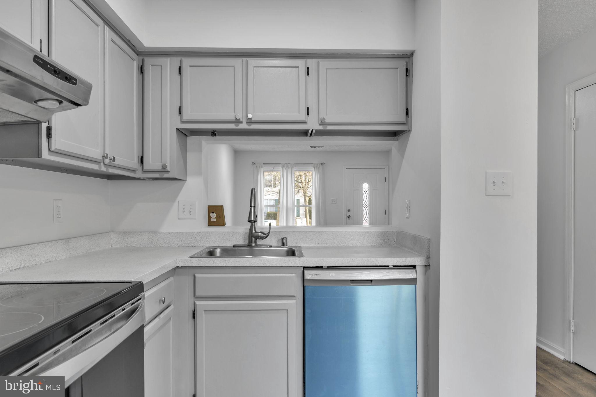 CLOVERLEAF TOWNHOUSES - Residential