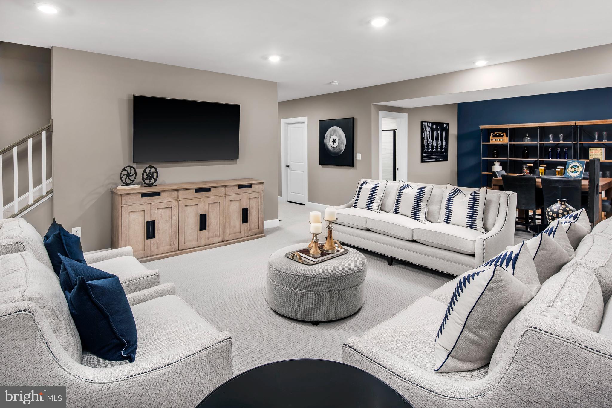 WESTMOUNT - Residential