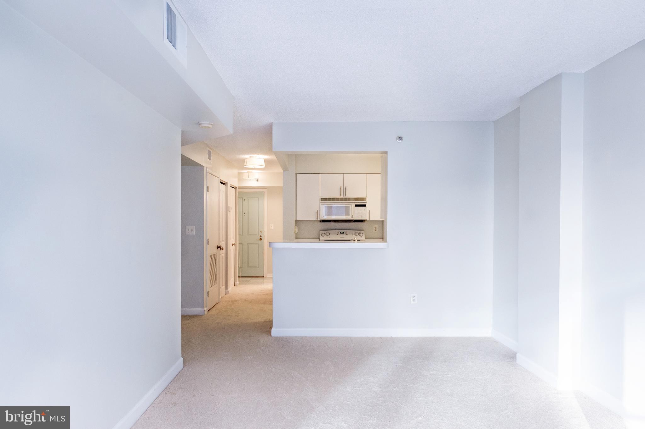 601 PENNSYLVANIA AVENUE NW 201