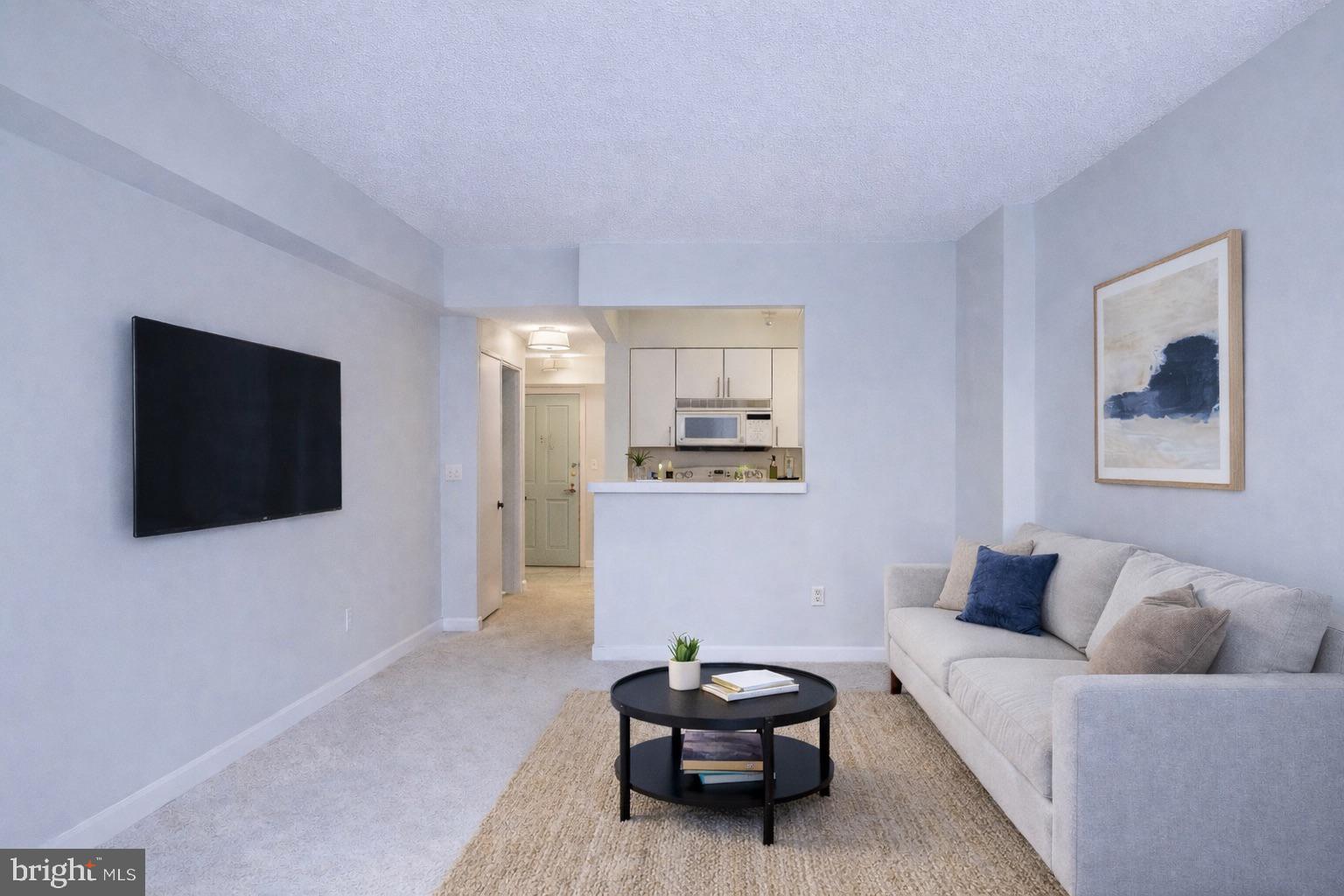 601 PENNSYLVANIA AVENUE NW 201