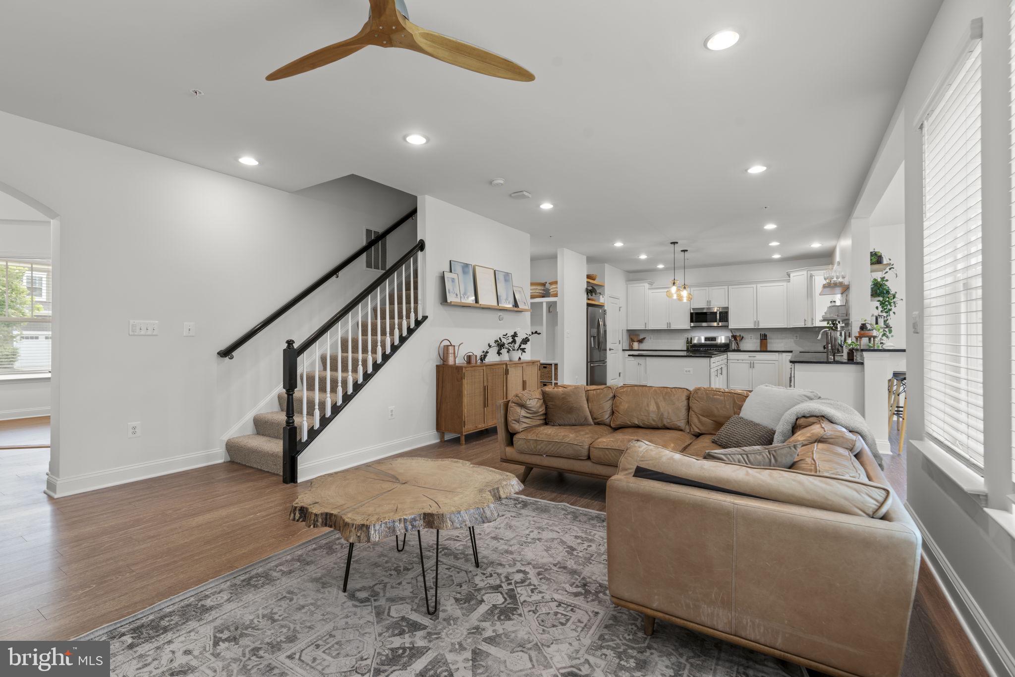 7324 HARGROVE COURT