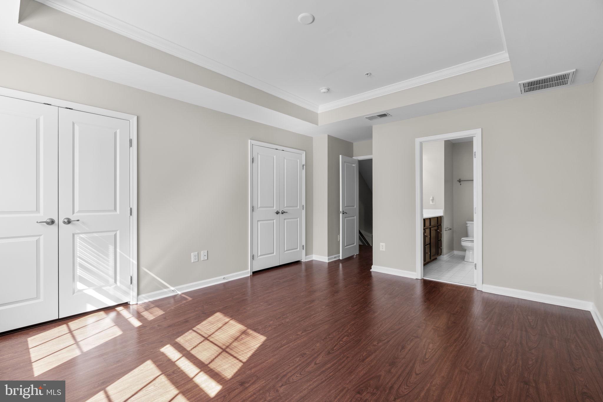 PARKSIDE - Residential