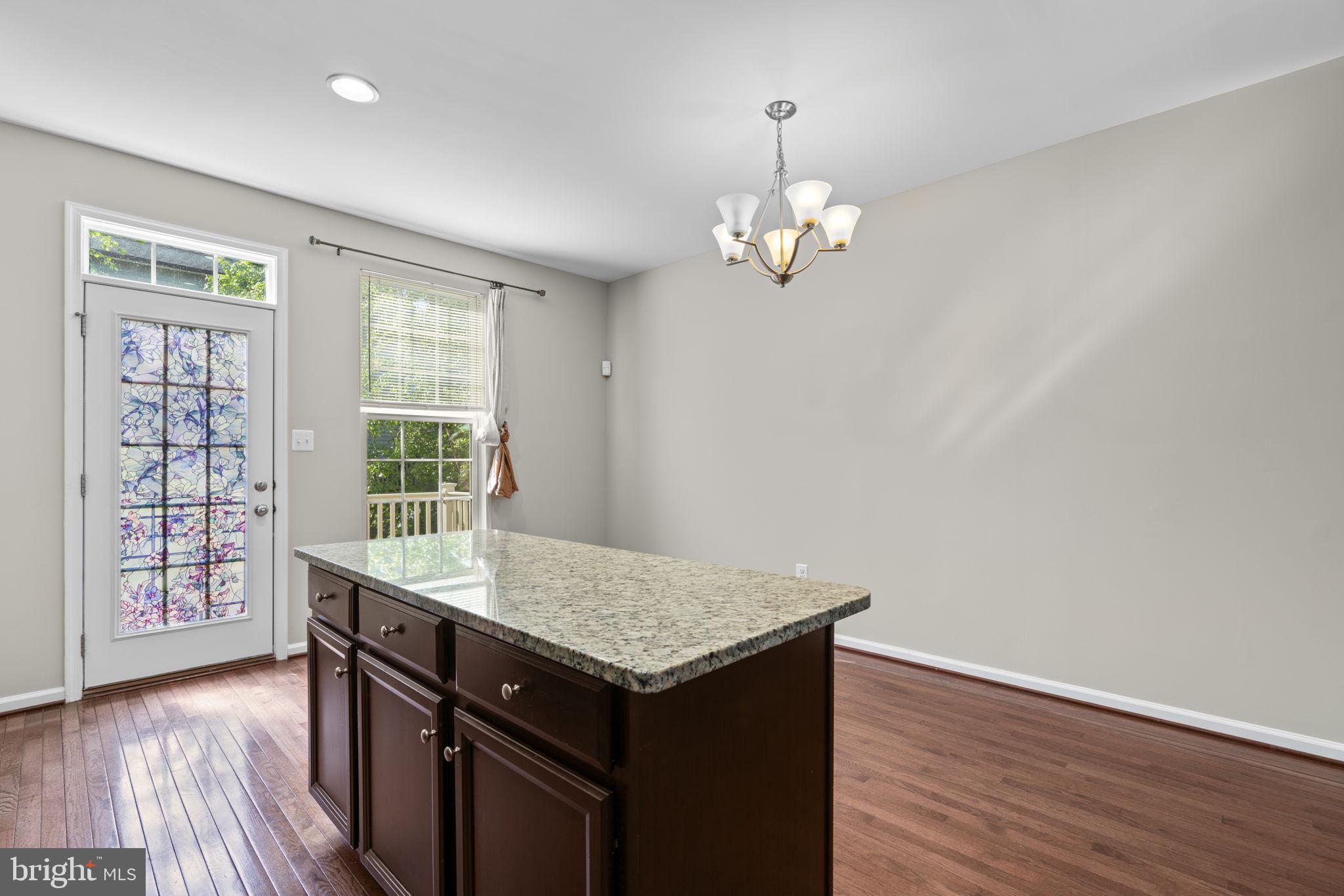 PARKSIDE - Residential
