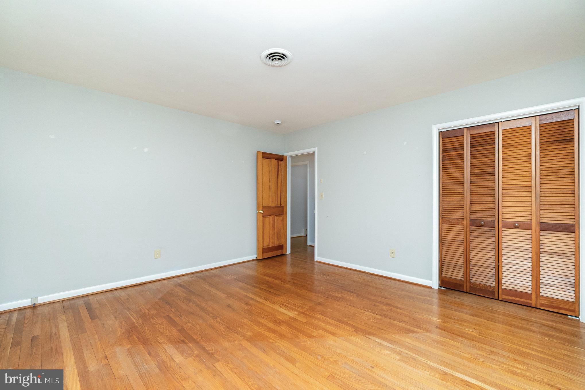 LEESWOOD - Residential