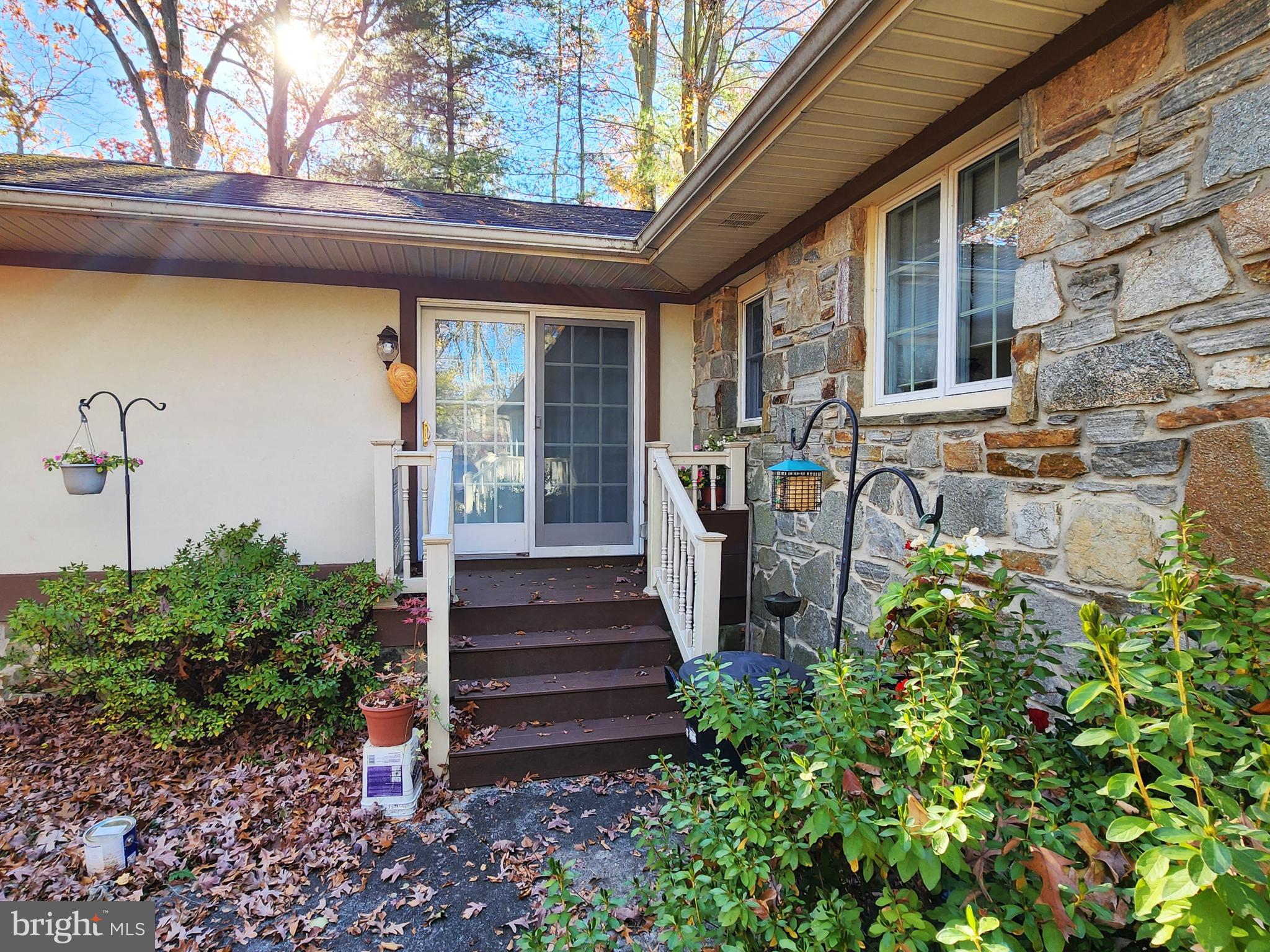 LEESWOOD - Residential