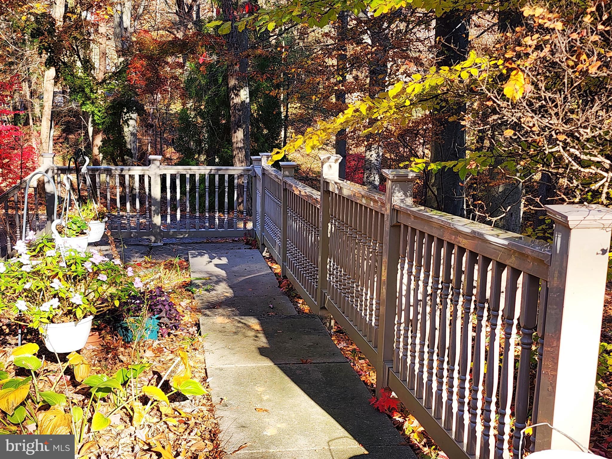 LEESWOOD - Residential