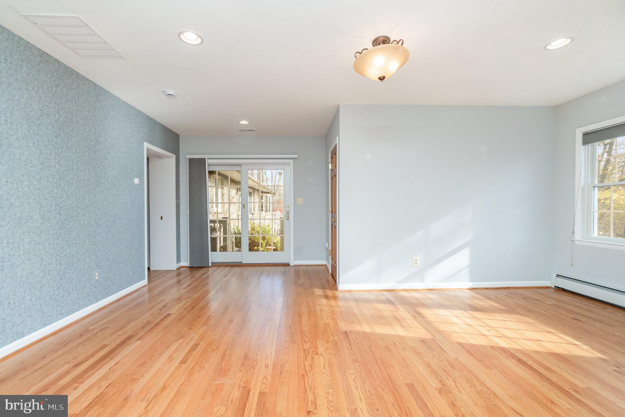 LEESWOOD - Residential