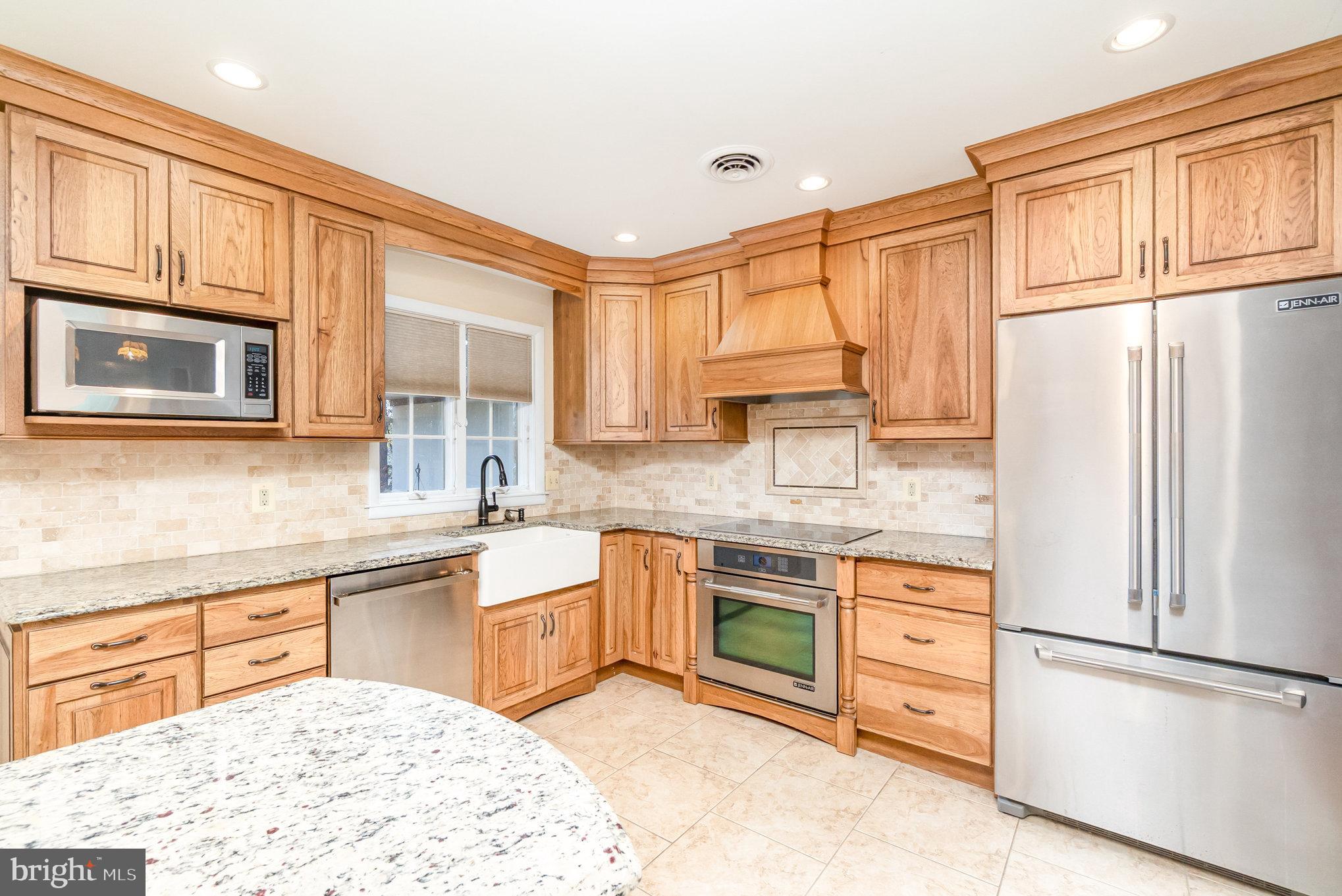 LEESWOOD - Residential