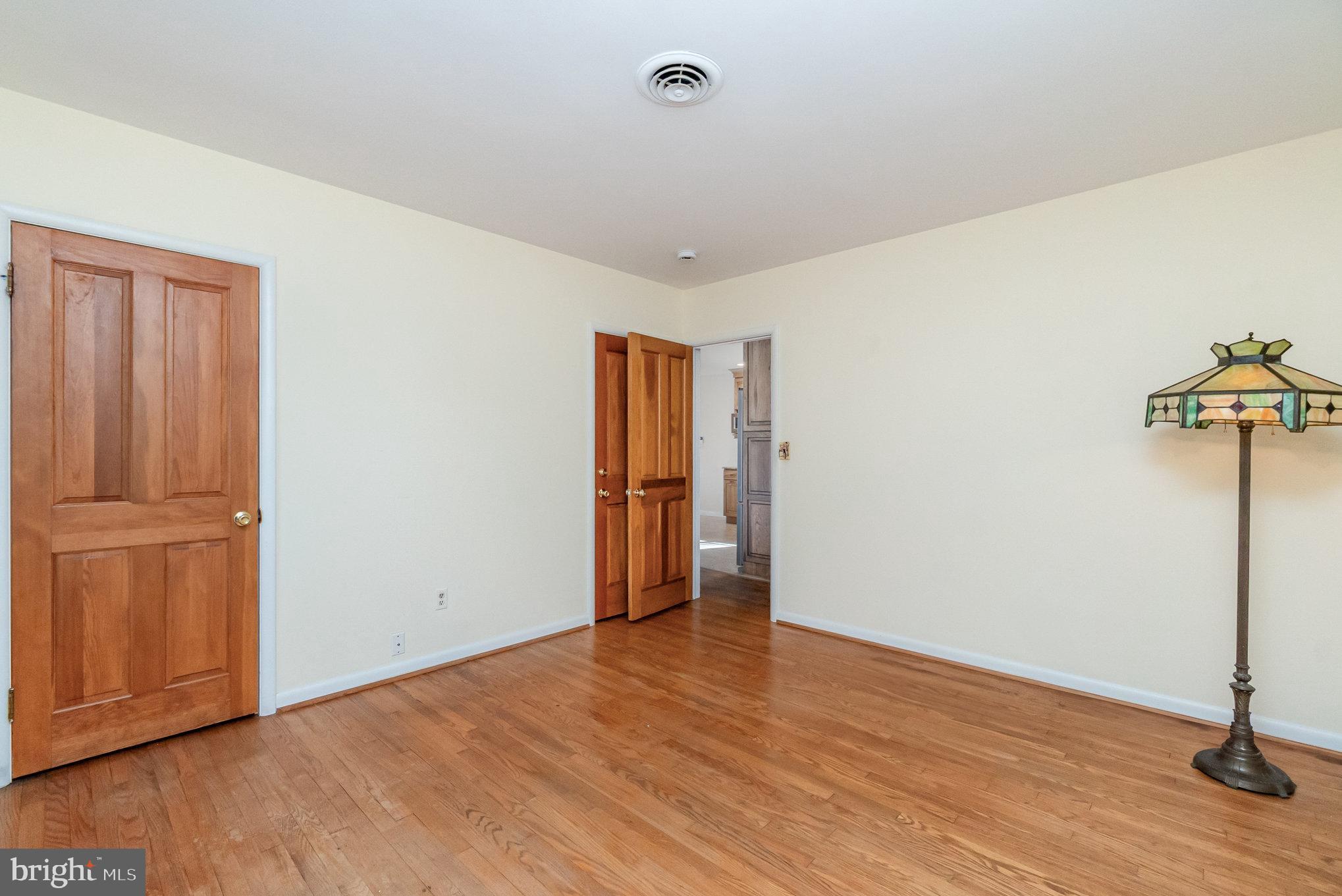 LEESWOOD - Residential