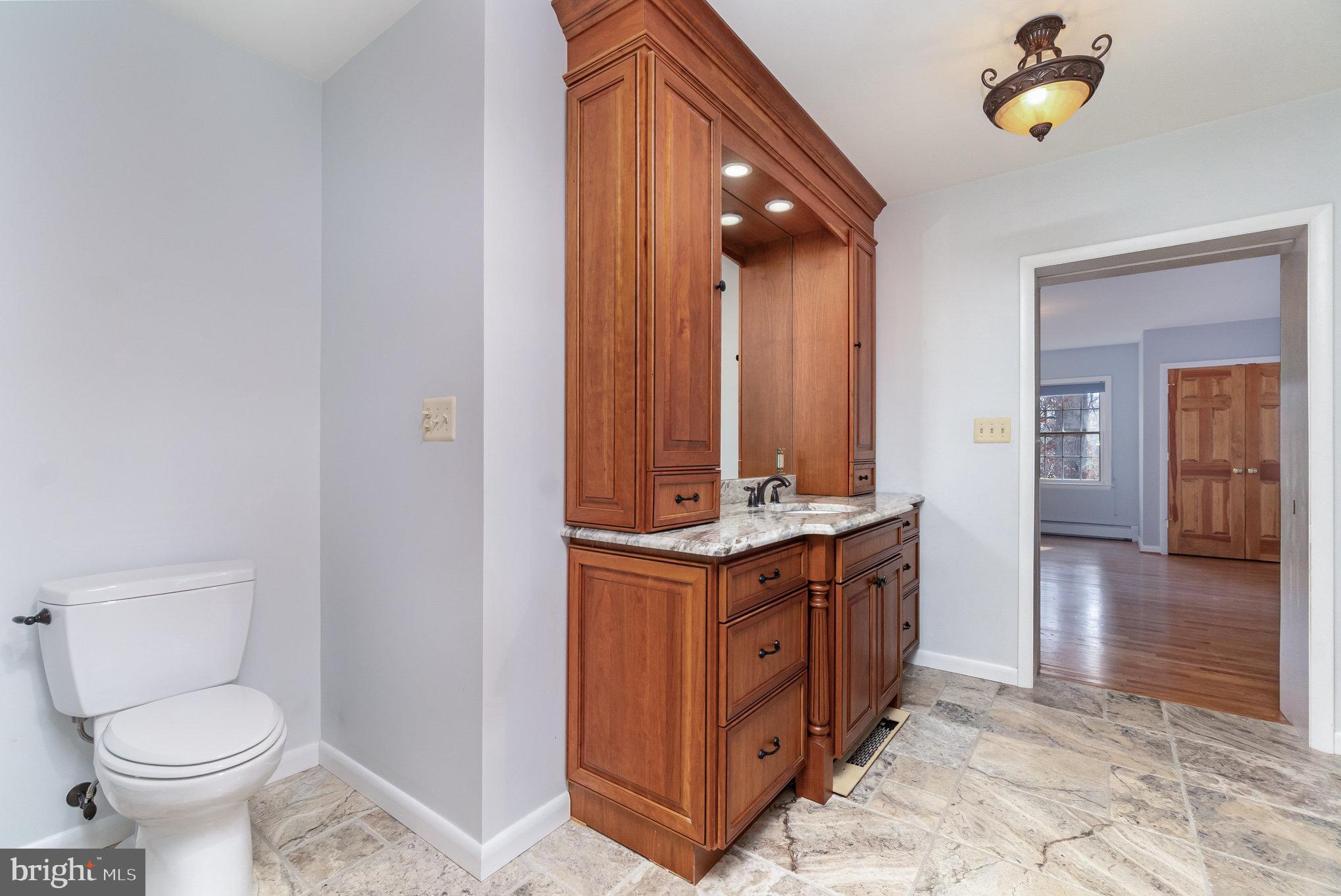 LEESWOOD - Residential