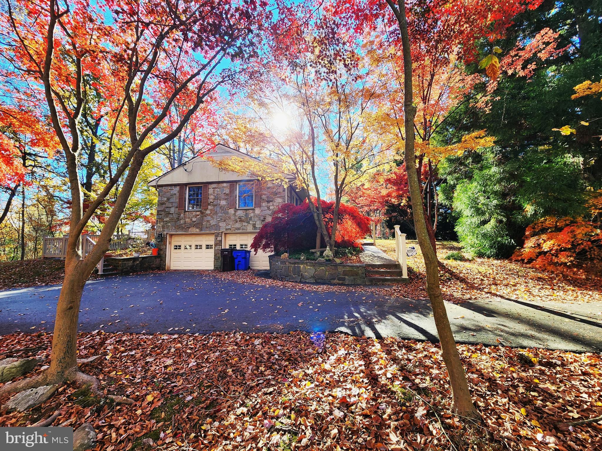 LEESWOOD - Residential