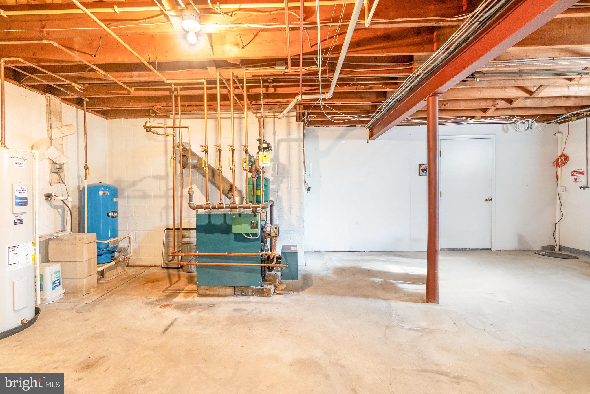 LEESWOOD - Residential