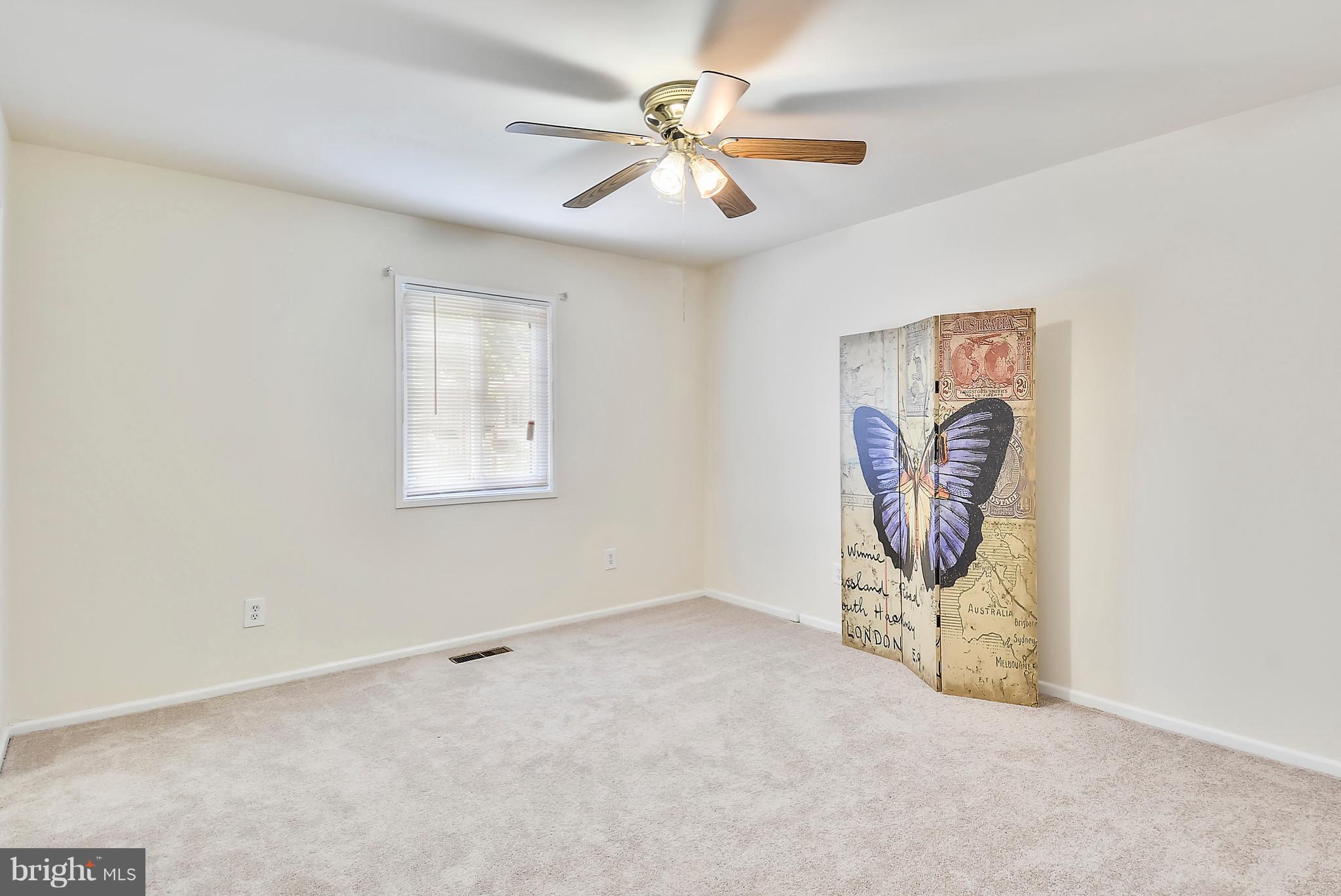 LAKE BRADDOCK - Residential