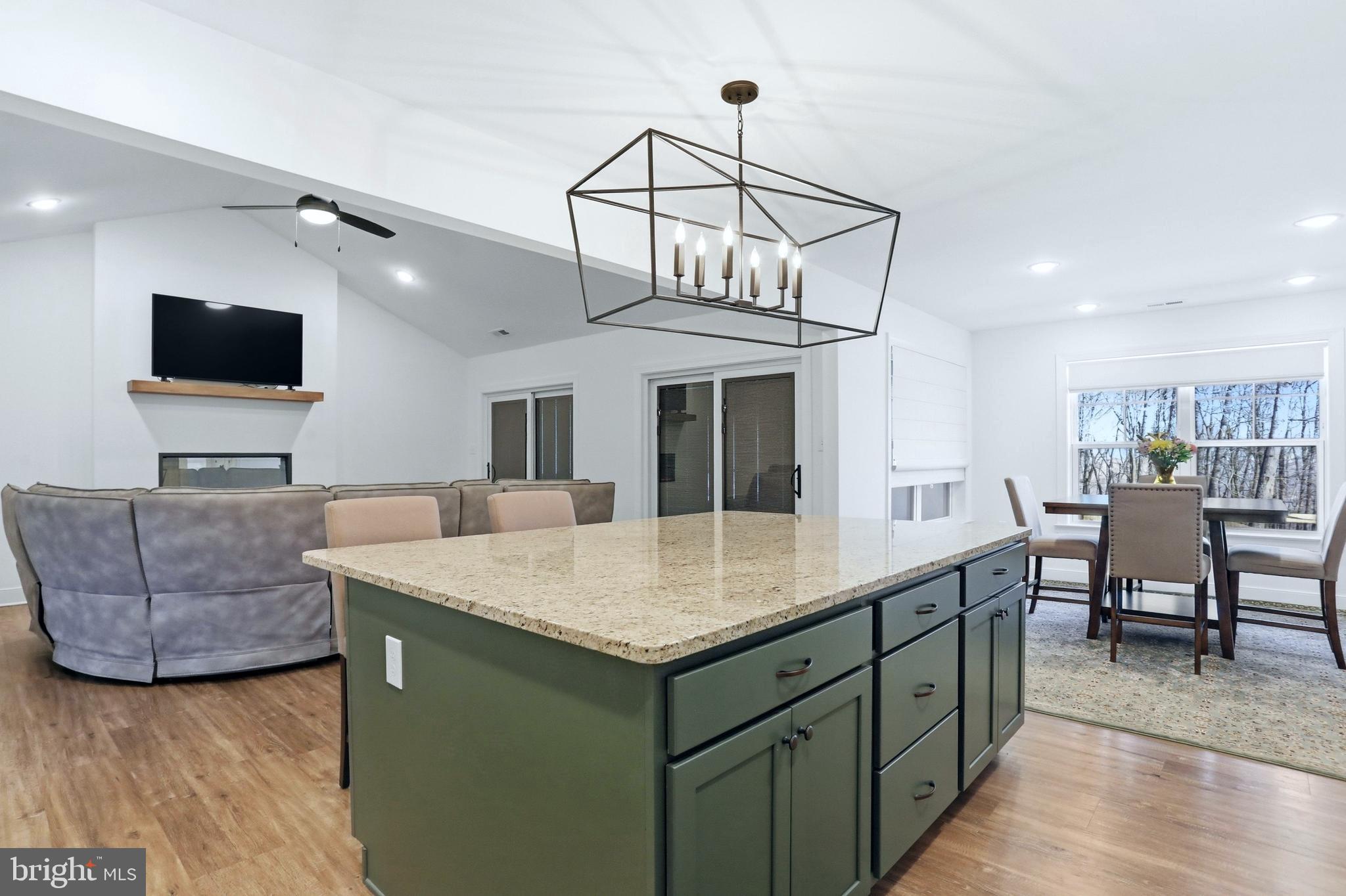 THE WOODS - Residential