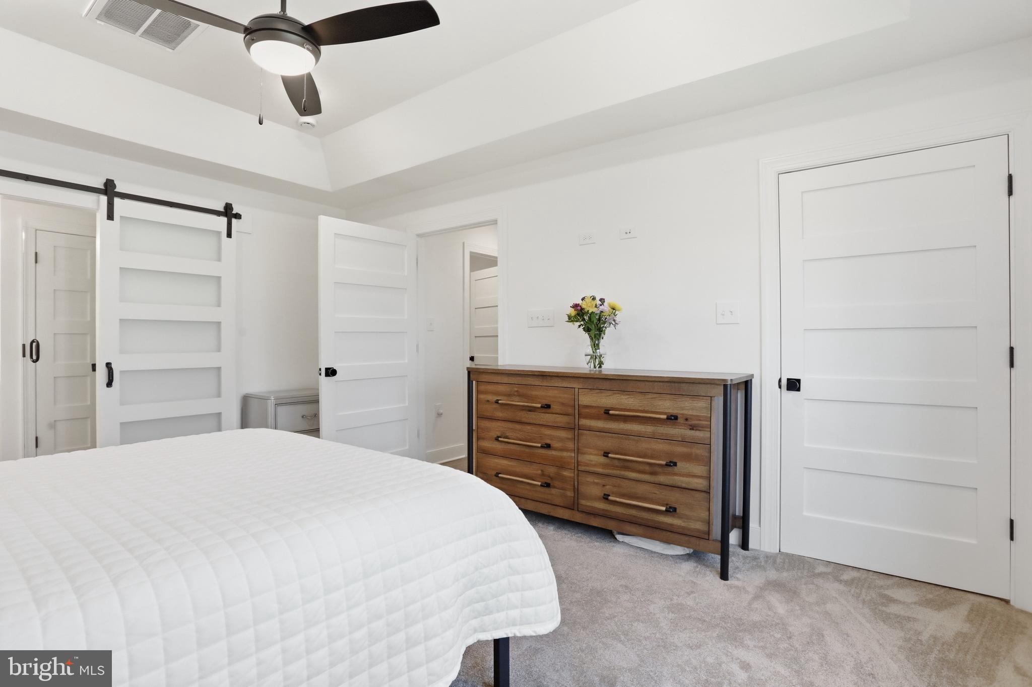 THE WOODS - Residential