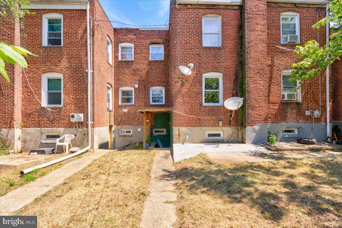 BROOKLYN - Residential Income