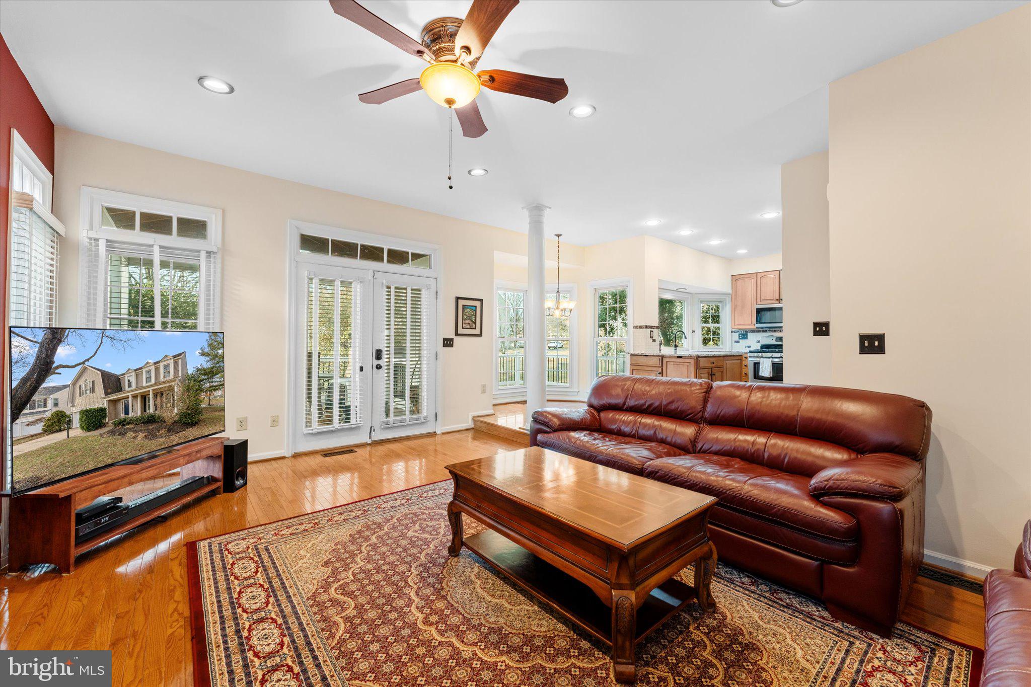 ASHBURN VILLAGE - Residential