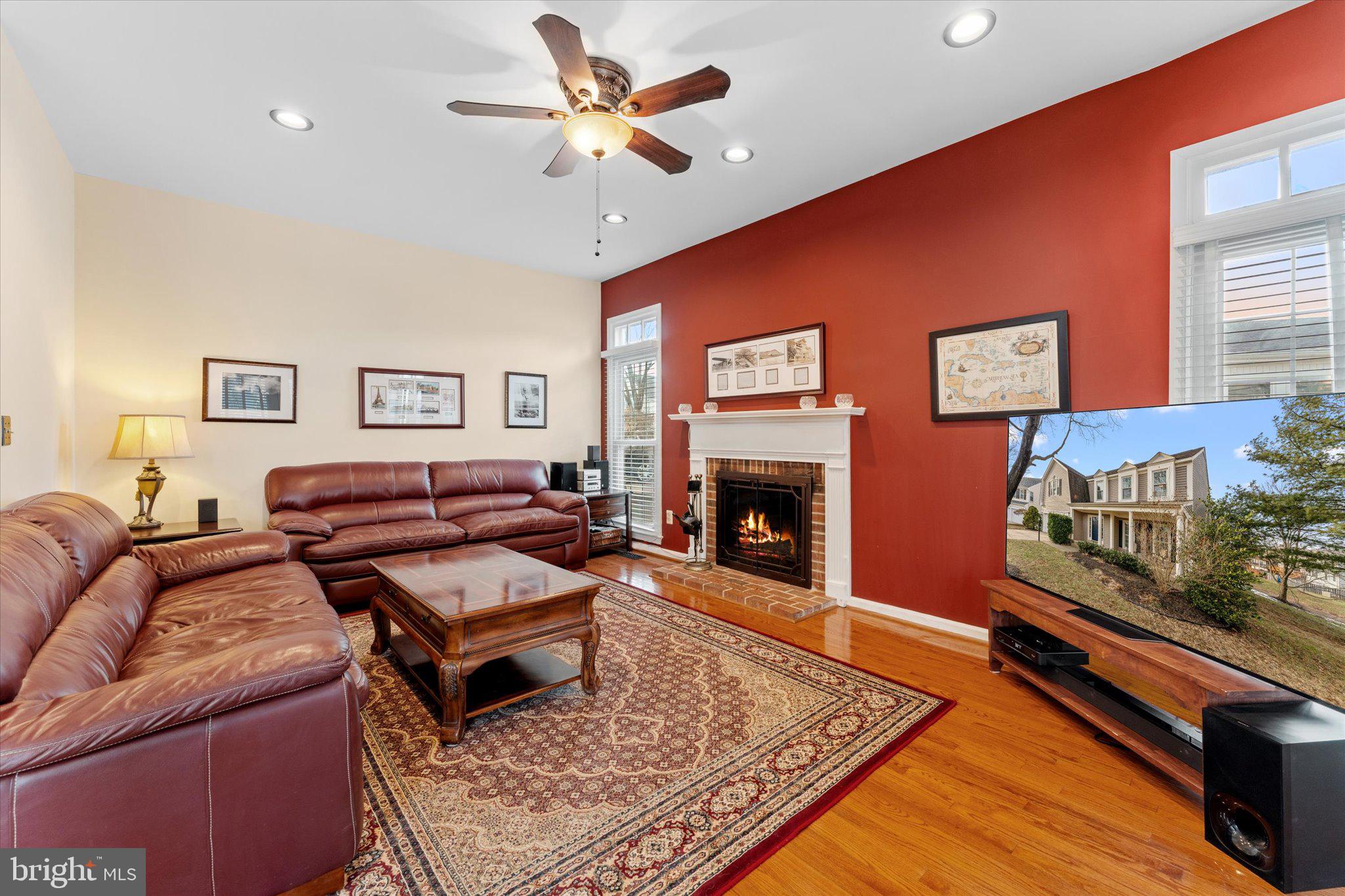 ASHBURN VILLAGE - Residential