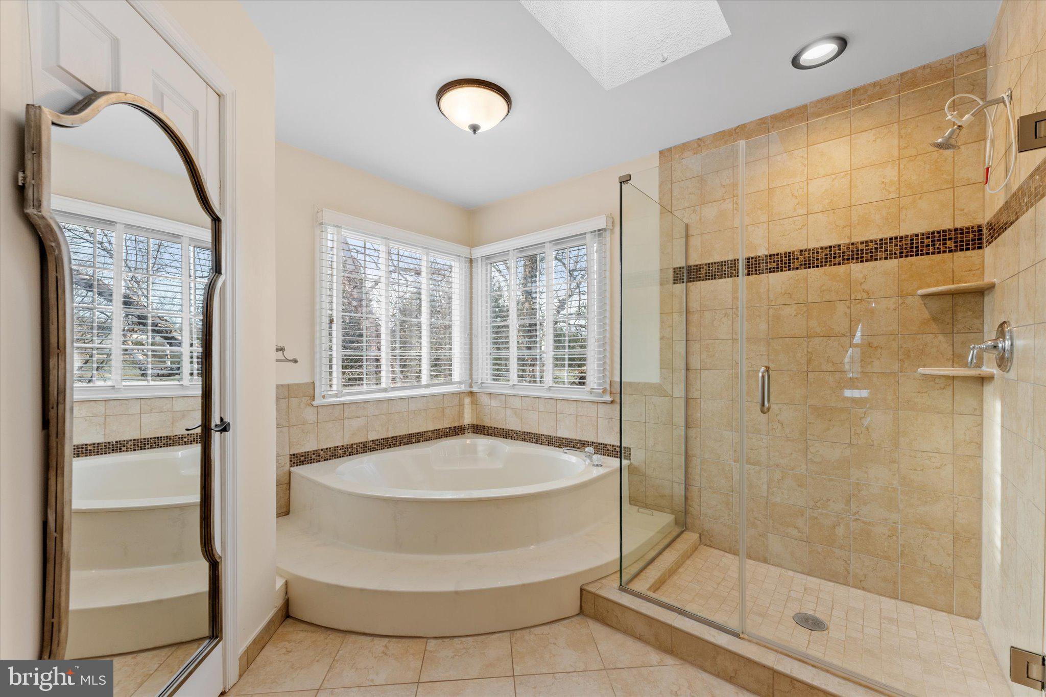 ASHBURN VILLAGE - Residential