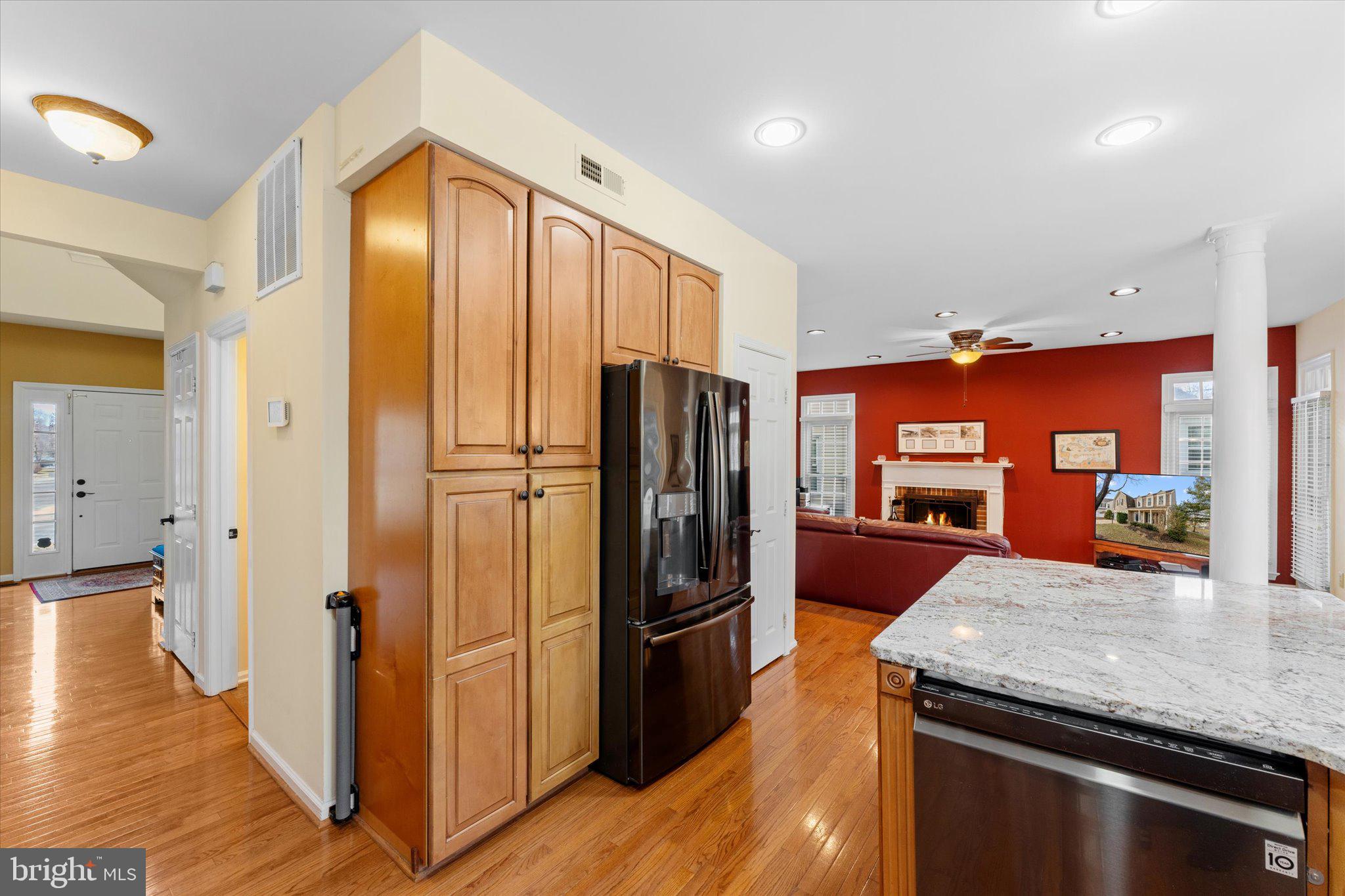 ASHBURN VILLAGE - Residential