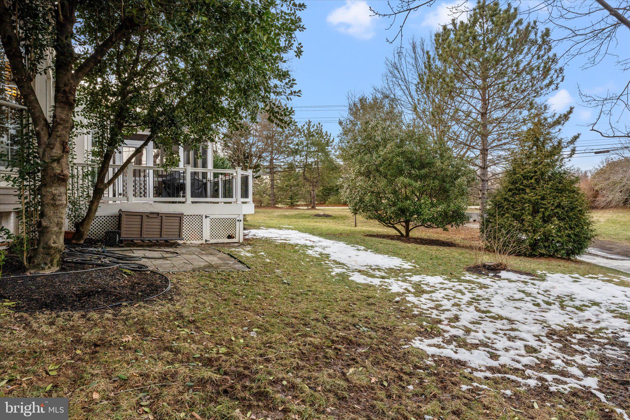 ASHBURN VILLAGE - Residential