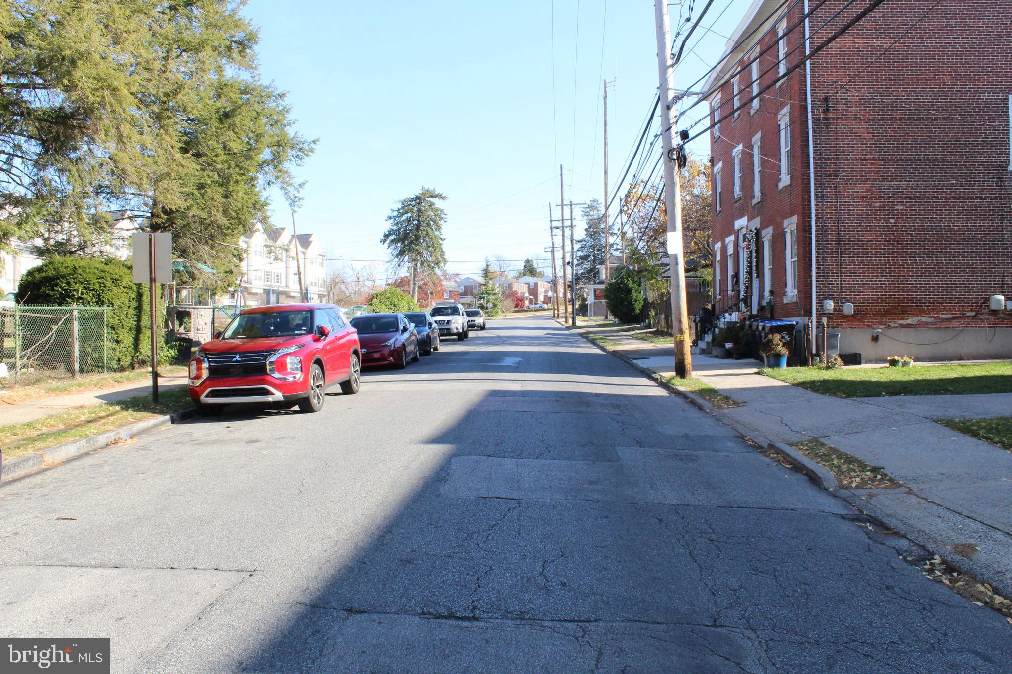 NORRISTOWN - Residential