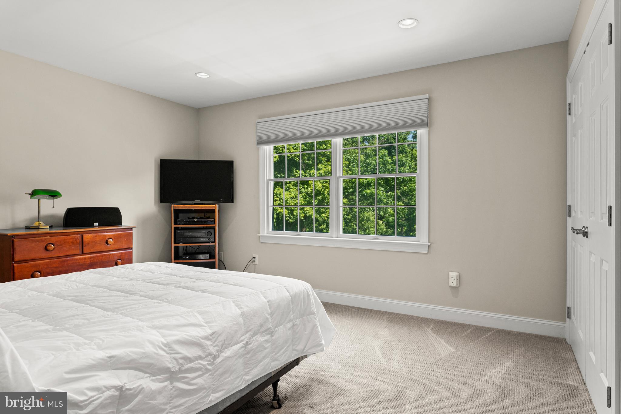 LAFAYETTE HILL - Residential