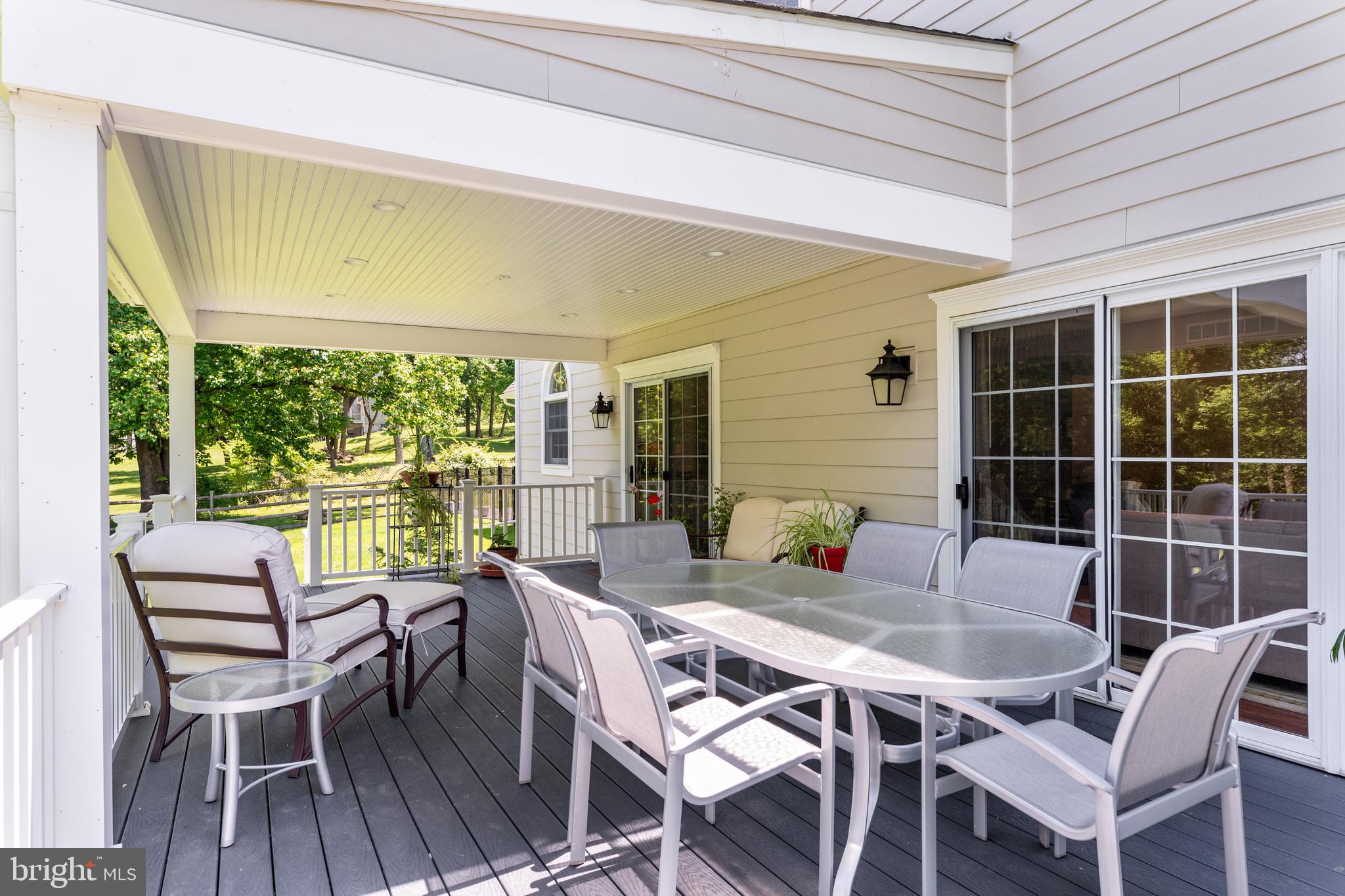 LAFAYETTE HILL - Residential