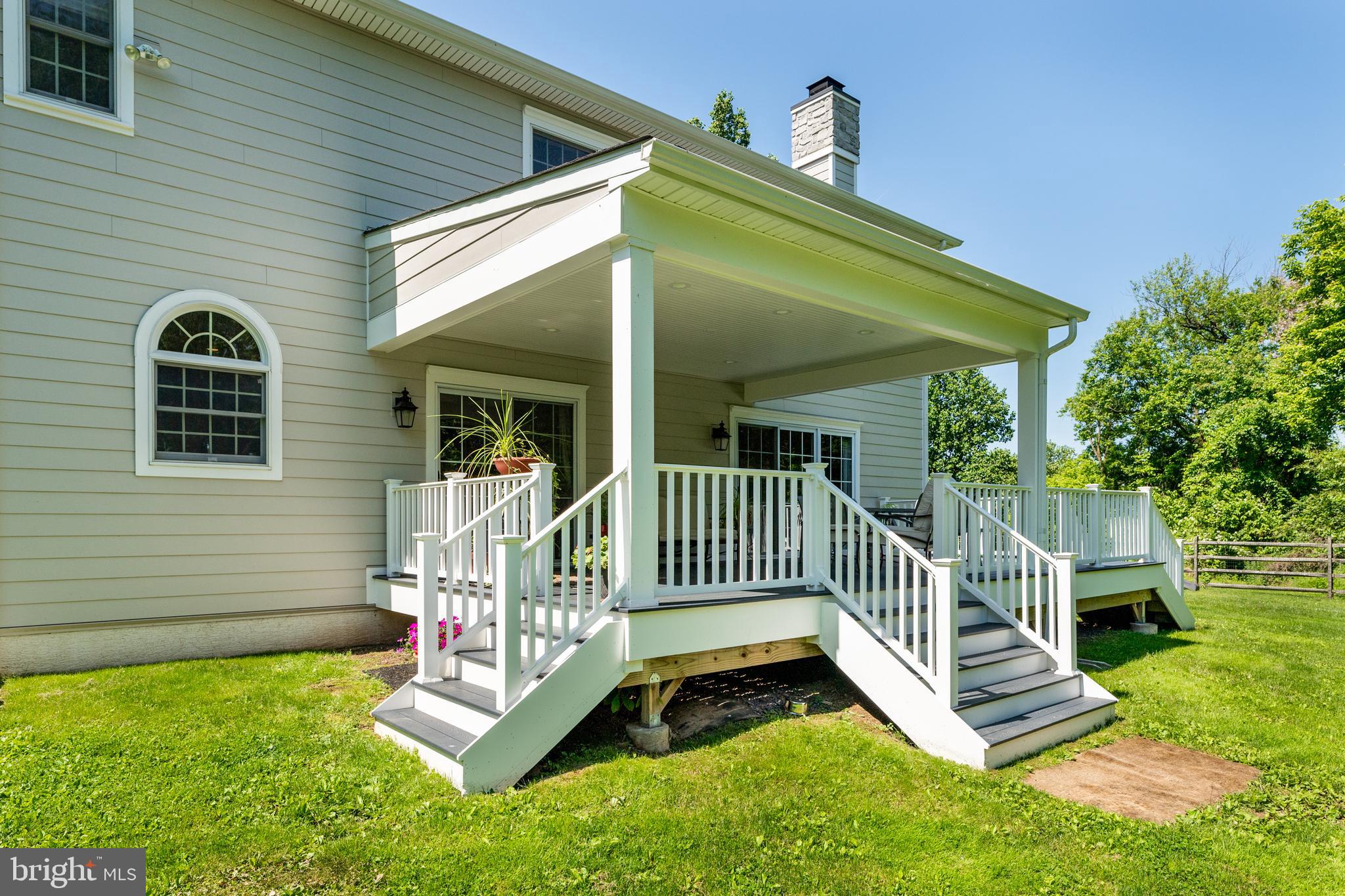 LAFAYETTE HILL - Residential