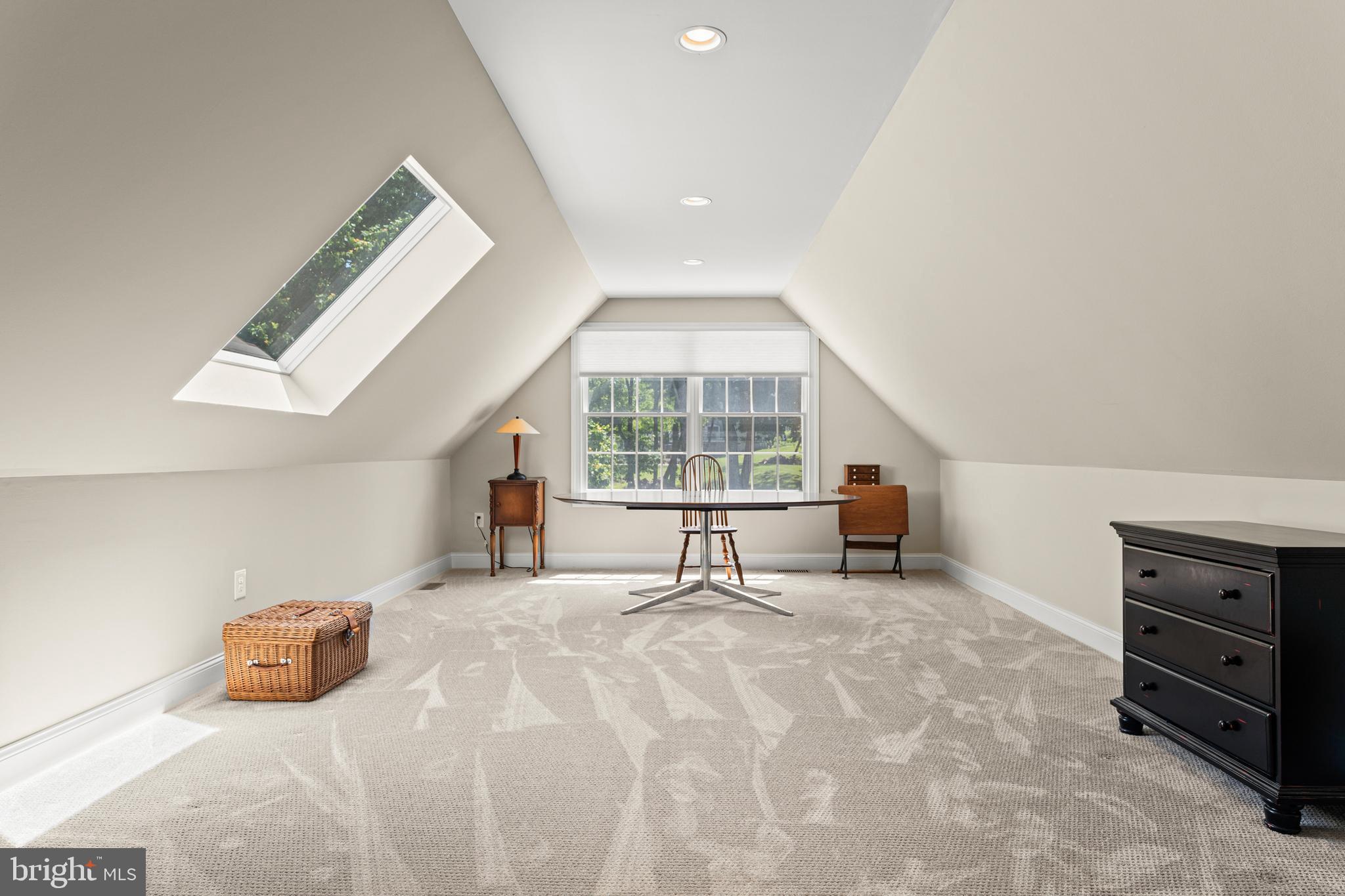 LAFAYETTE HILL - Residential