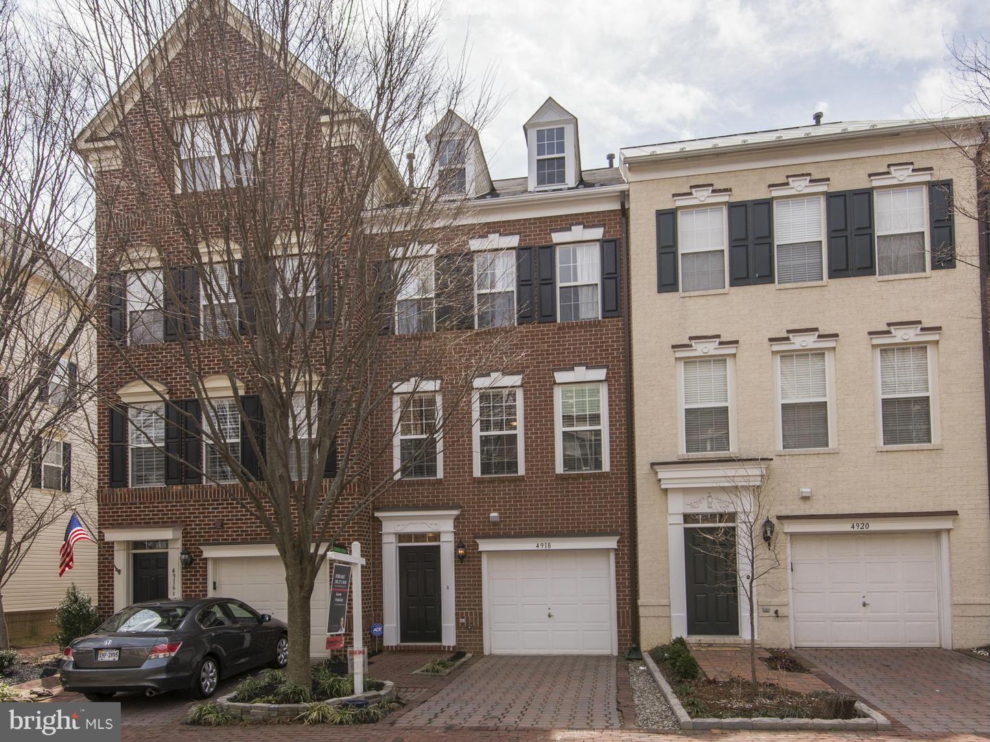 CAMERON STATION - Residential