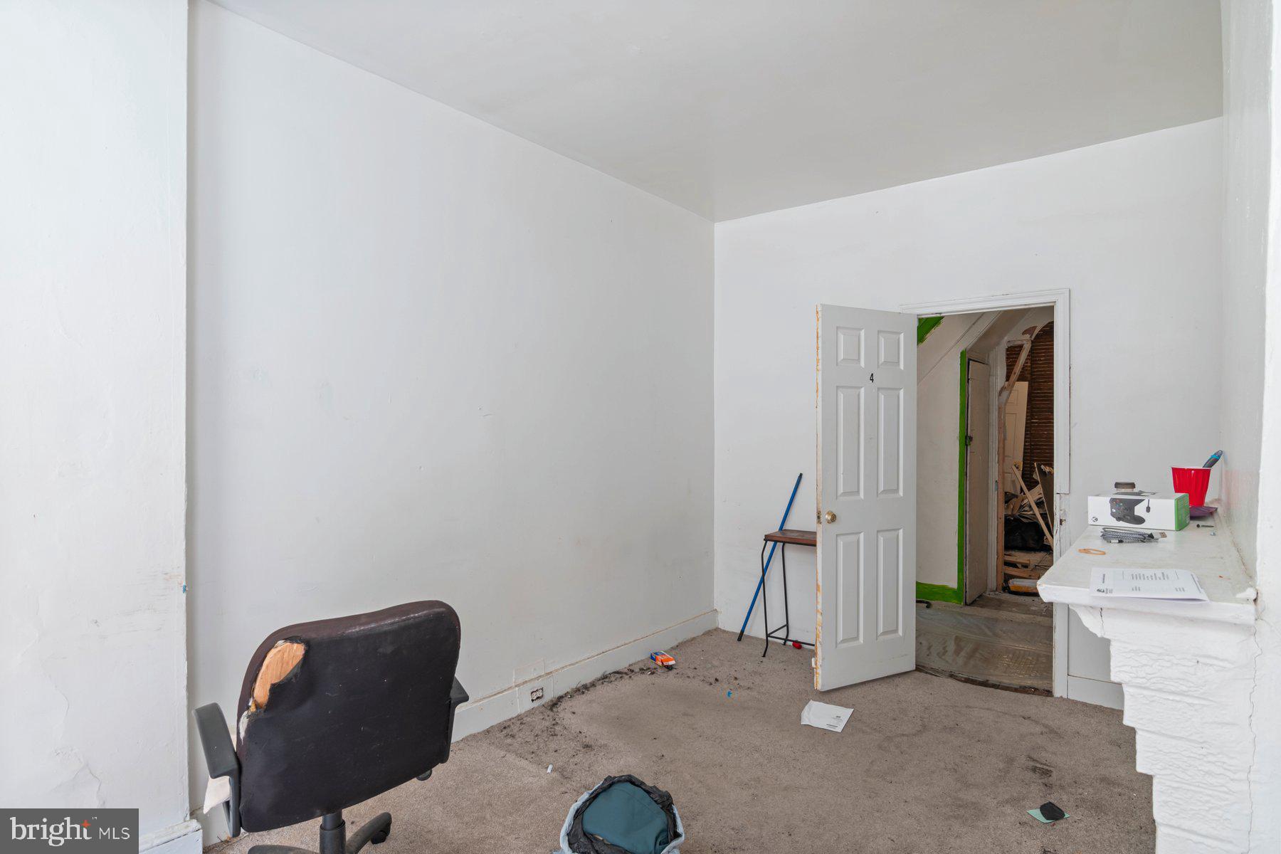 2107 N FULTON AVENUE