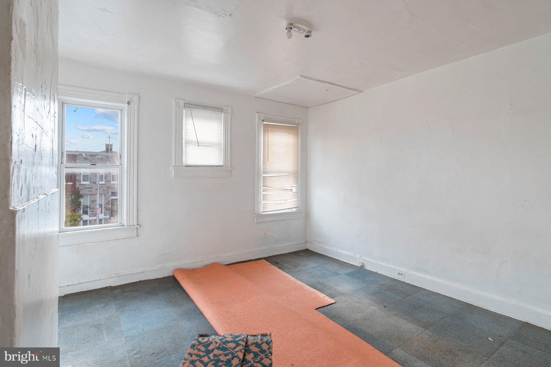 PENN NORTH - Residential