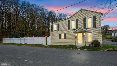 Photo of 901 Fairview Street, POTTSVILLE, PA 17901 (MLS # PASK2028516)