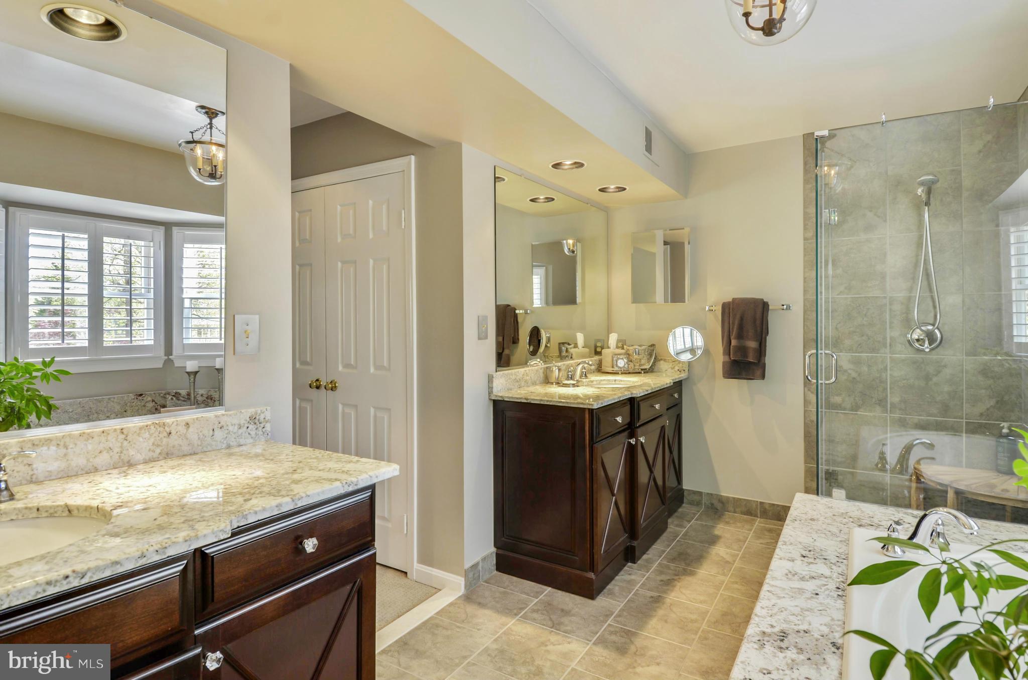 COLLINGWOOD SPRINGS - Residential