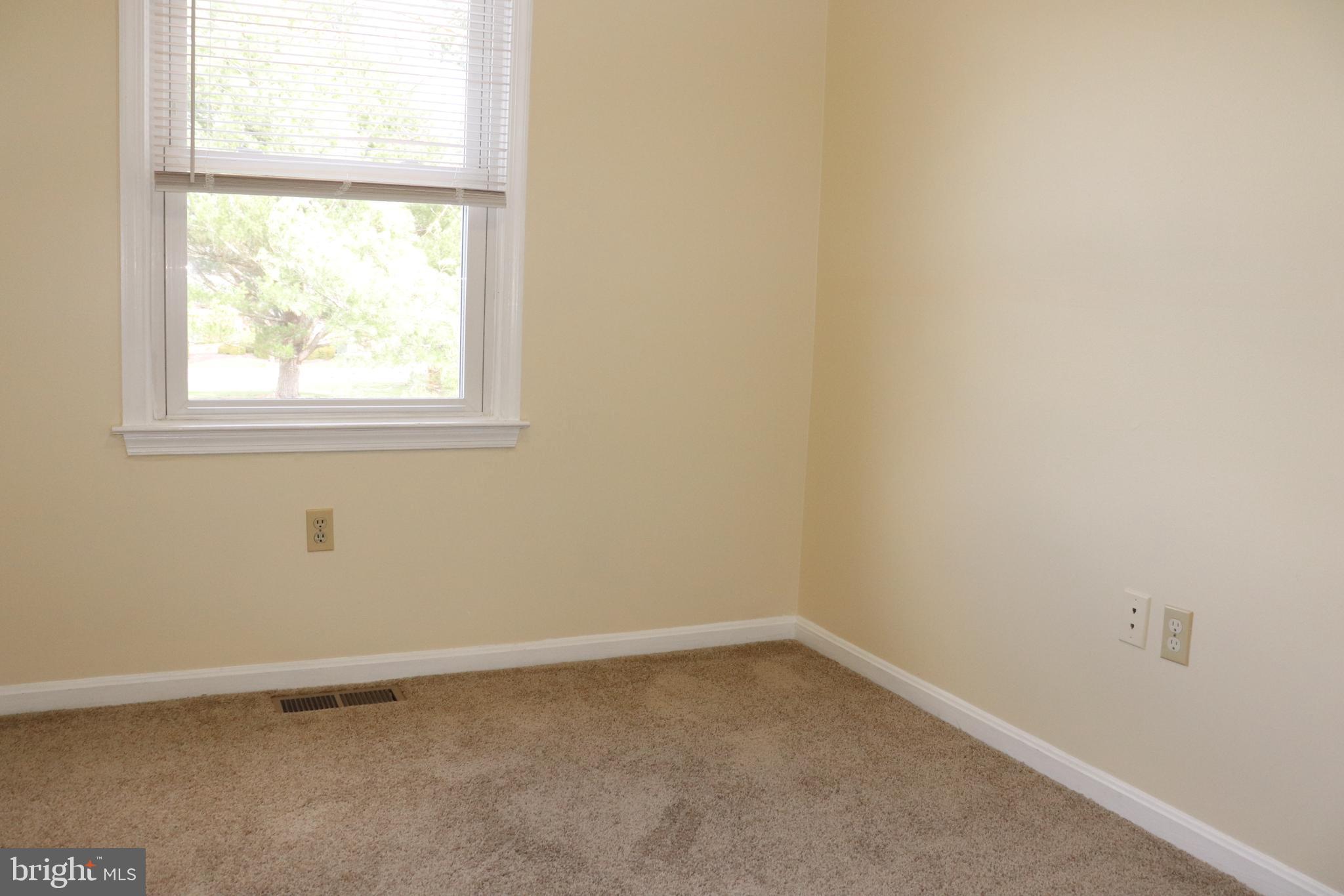 FRANKLIN SQUARE - Residential